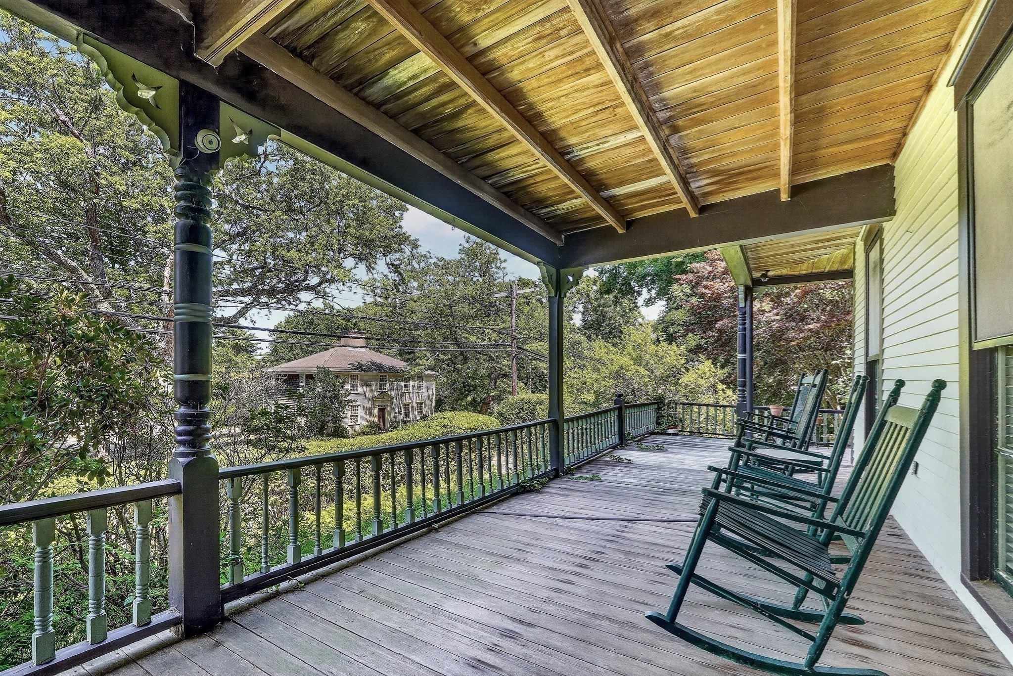 main property photo 25