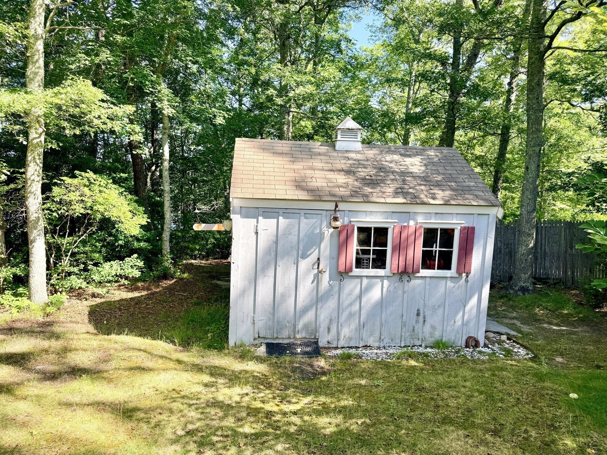 main property photo 37