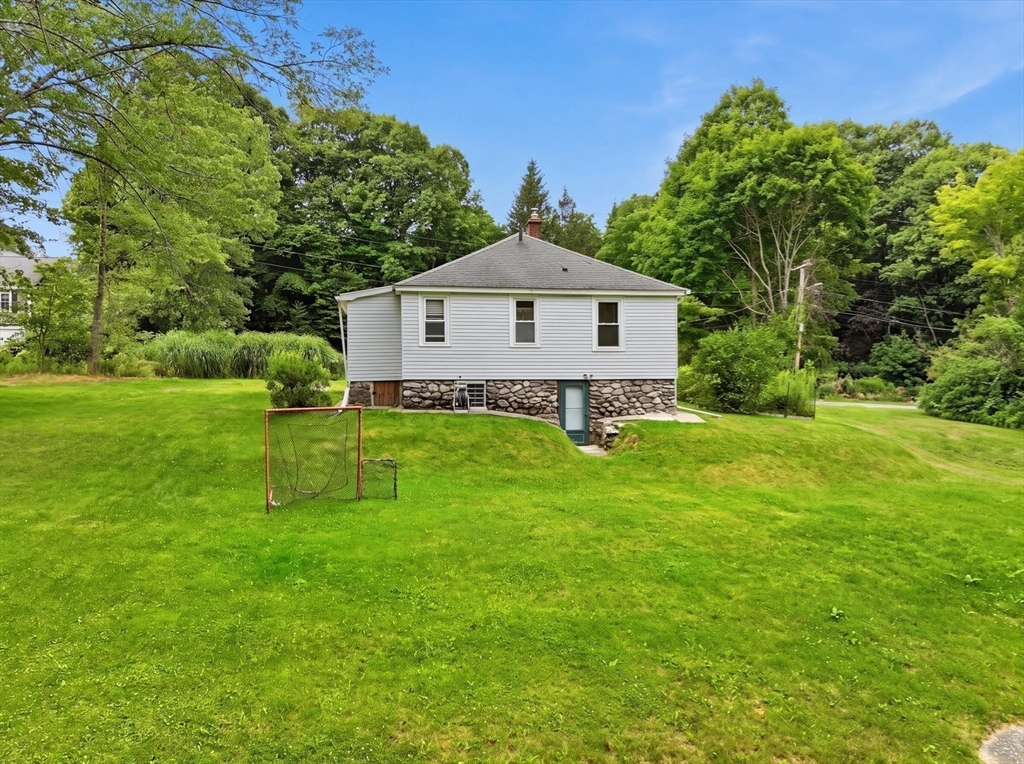 main property photo 31