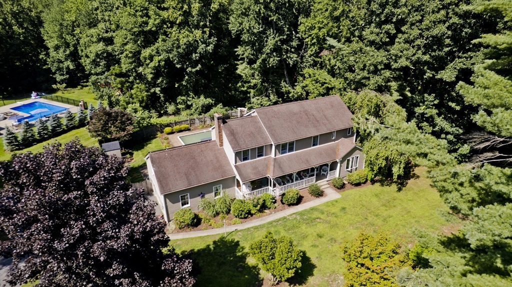 main property photo 6