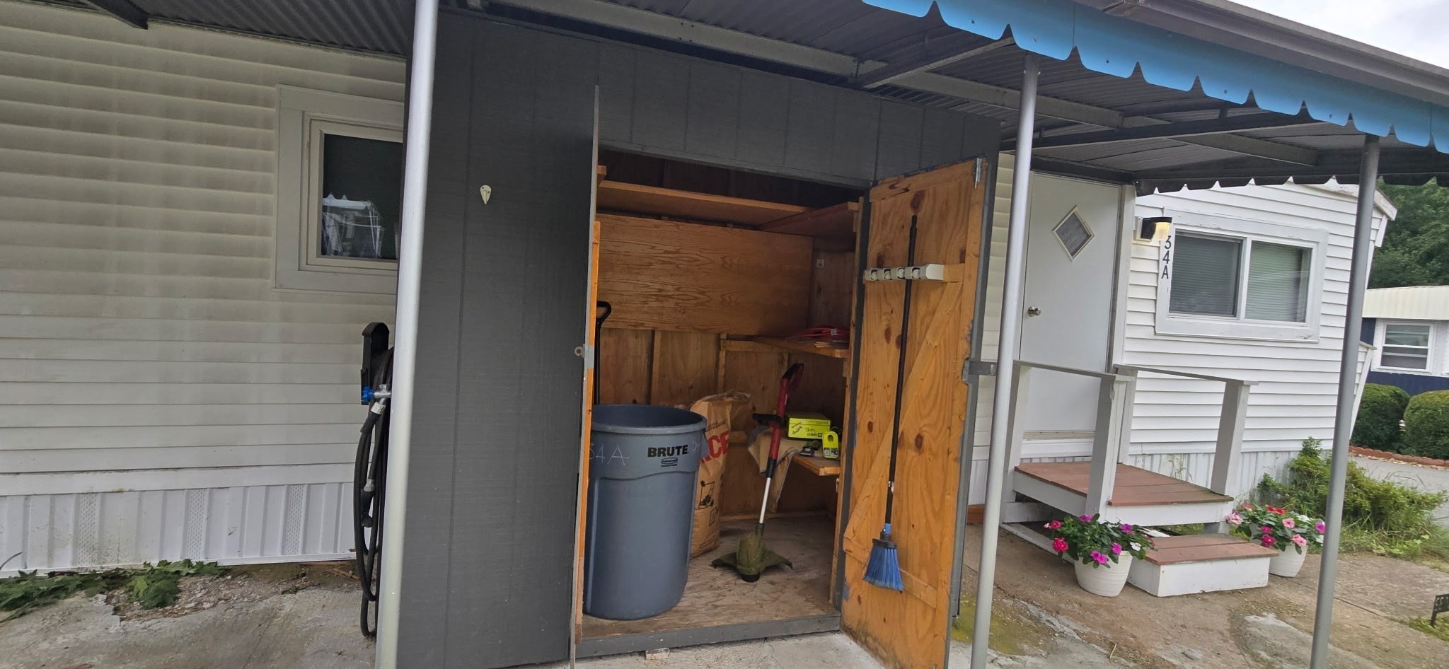 main property photo 4