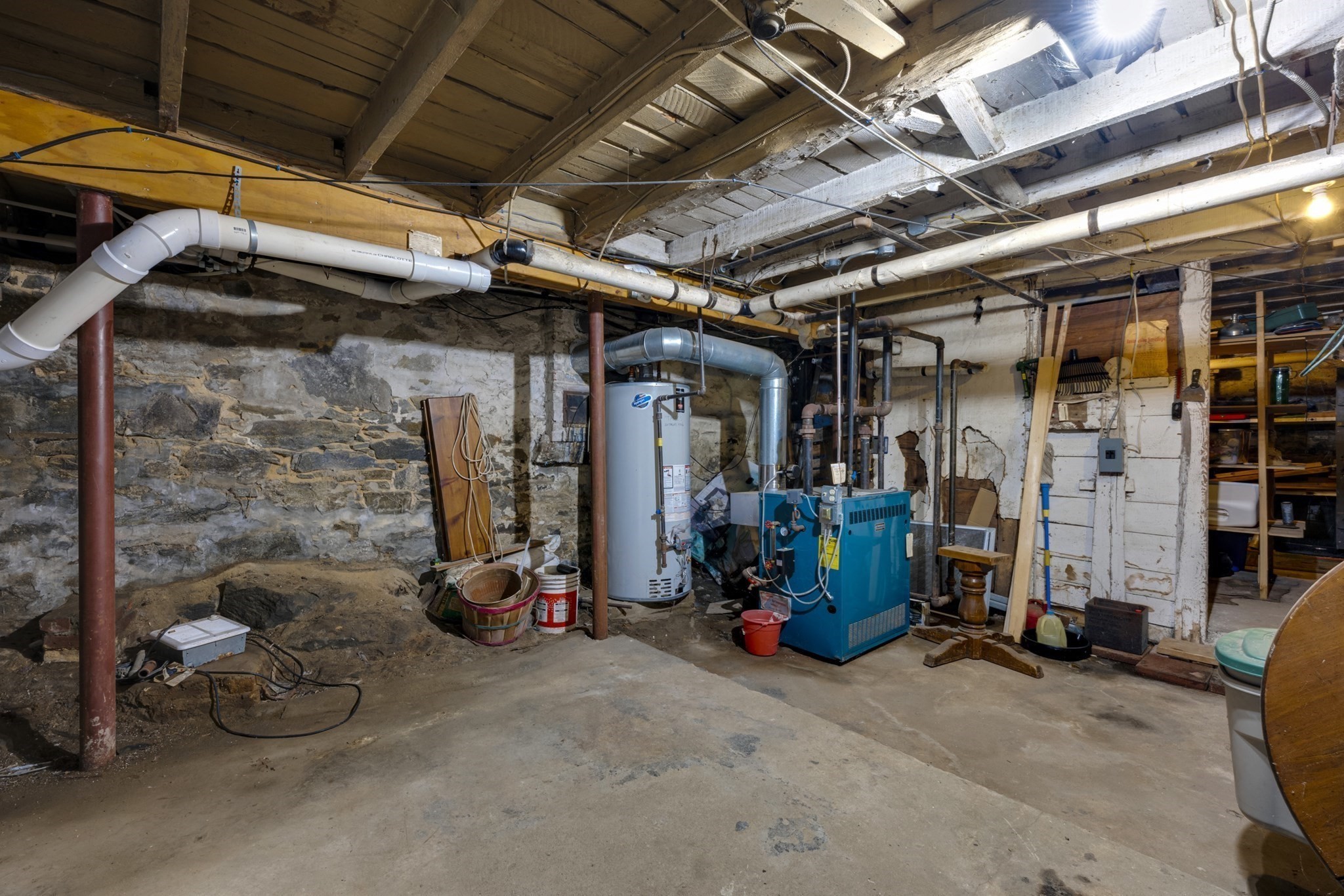 main property photo 25