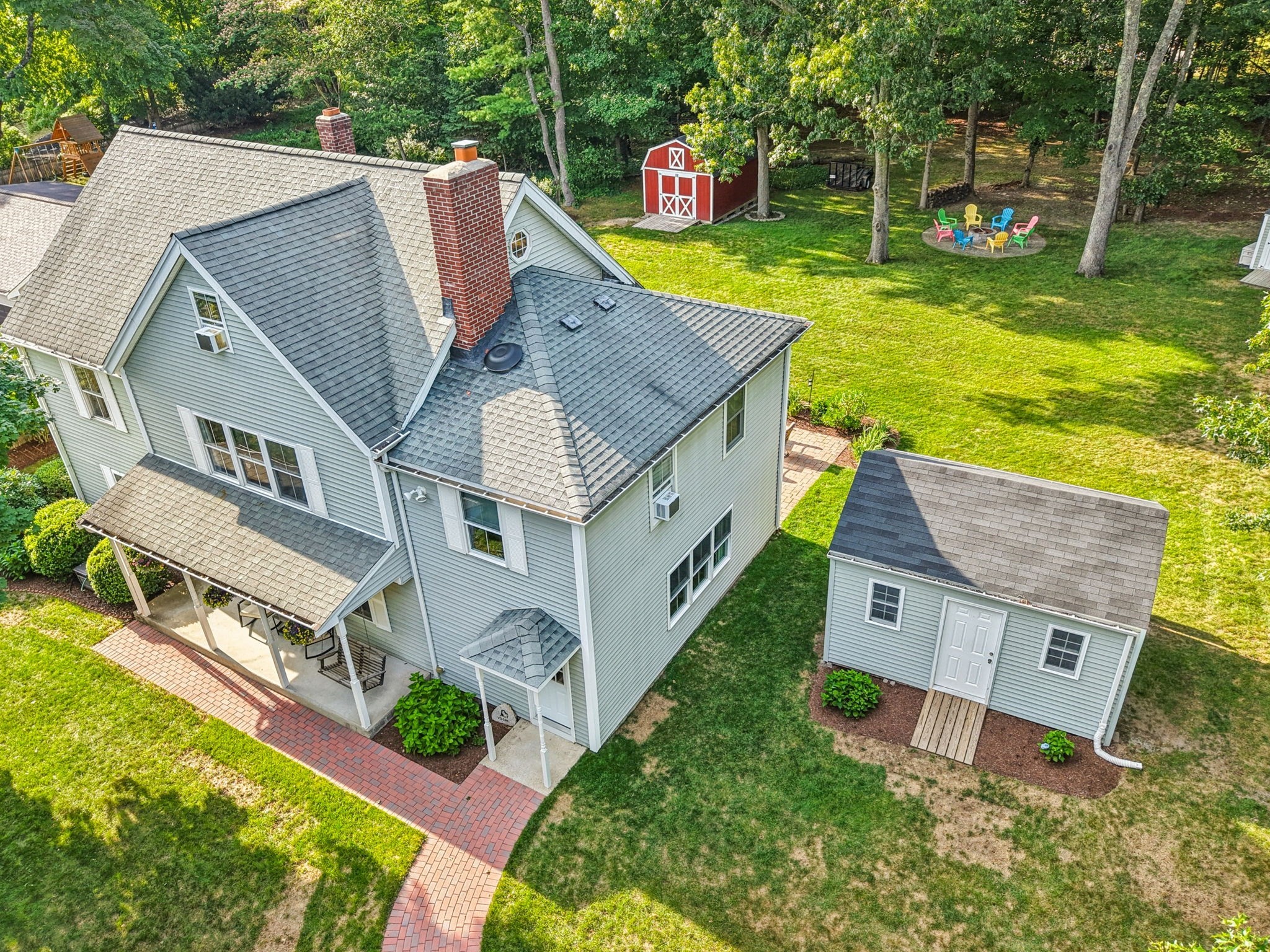 main property photo 33