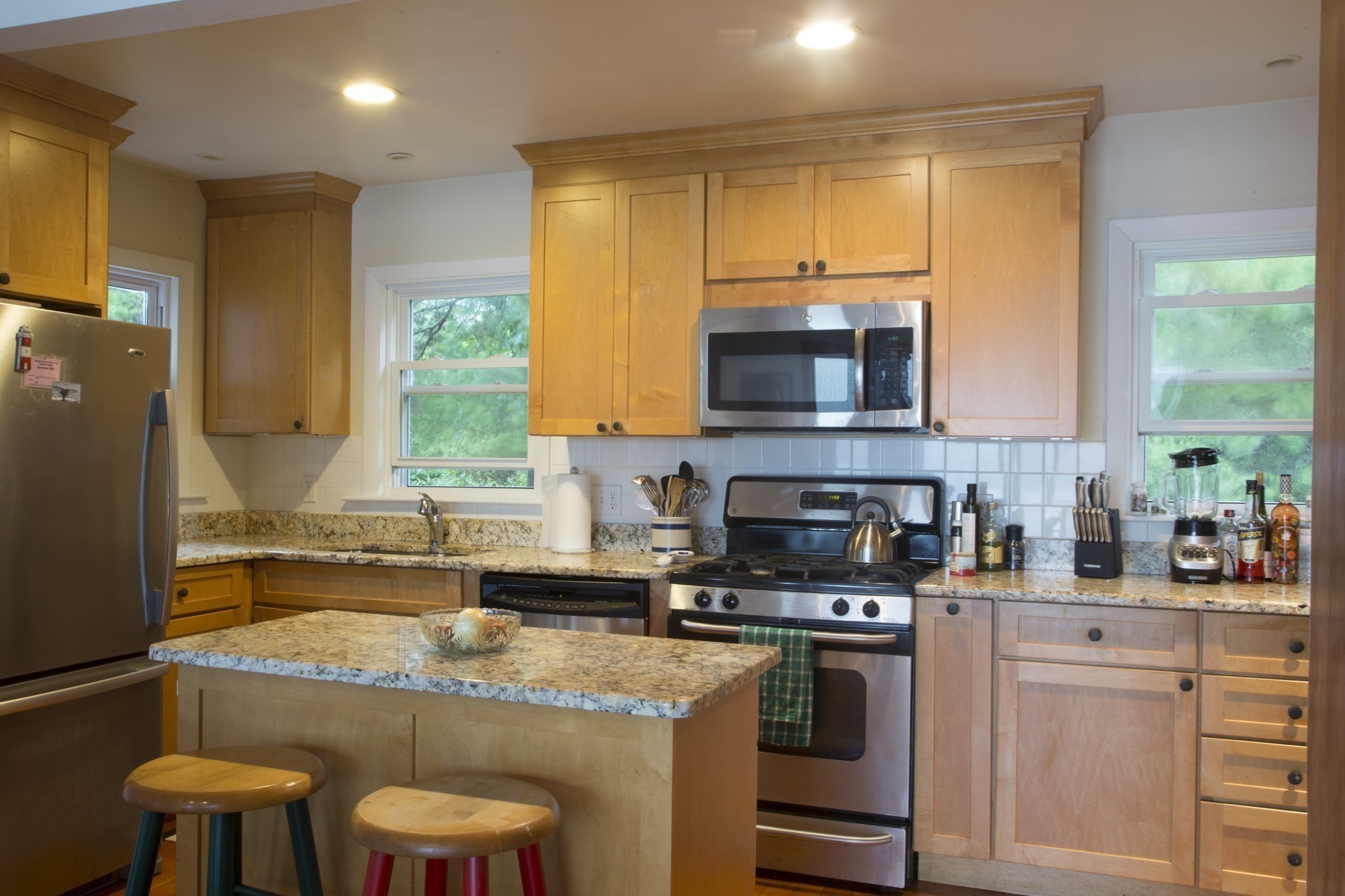main property photo 3