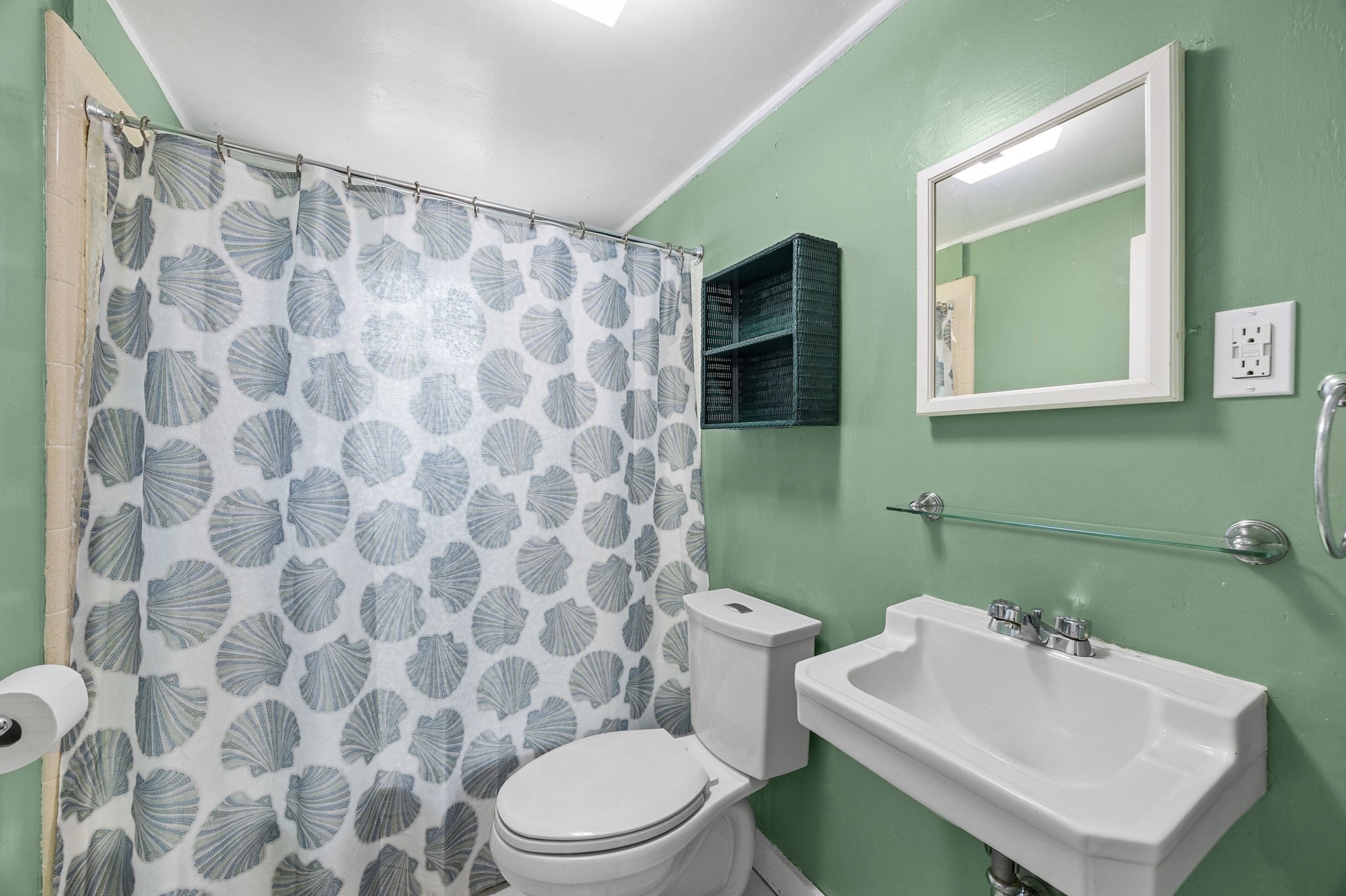 main property photo 10