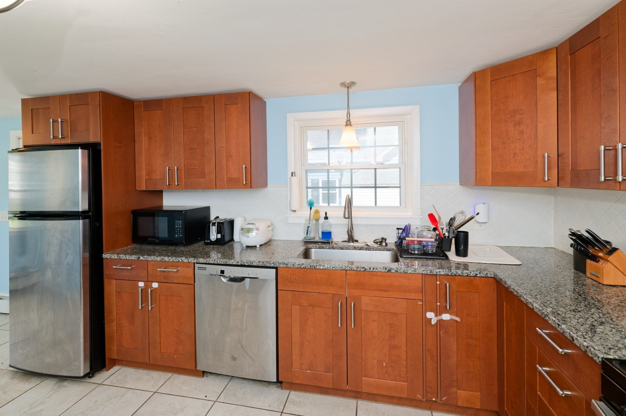 main property photo 7