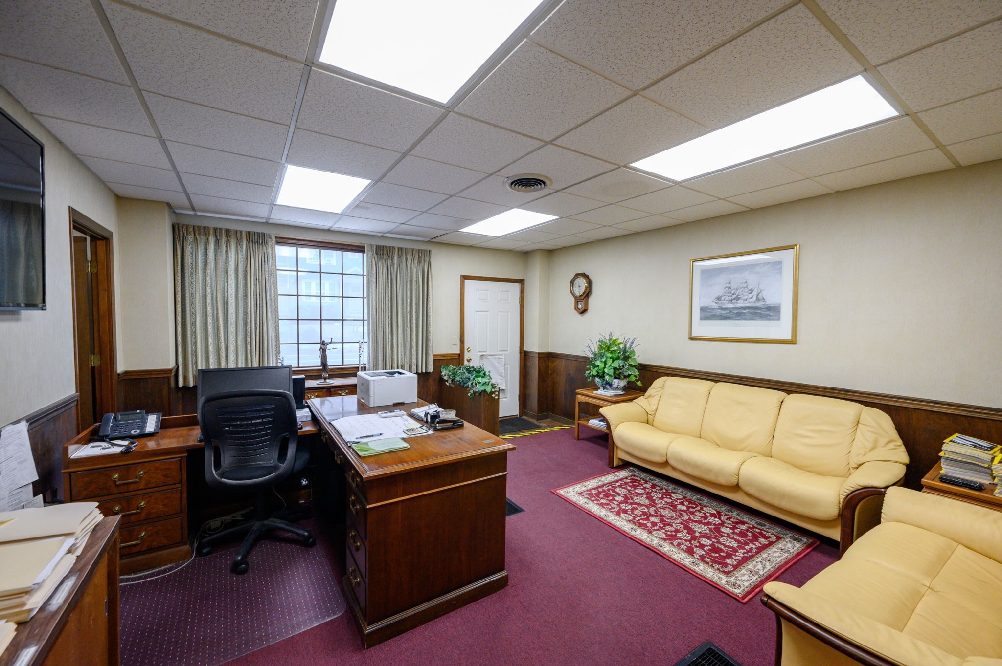 main property photo 6