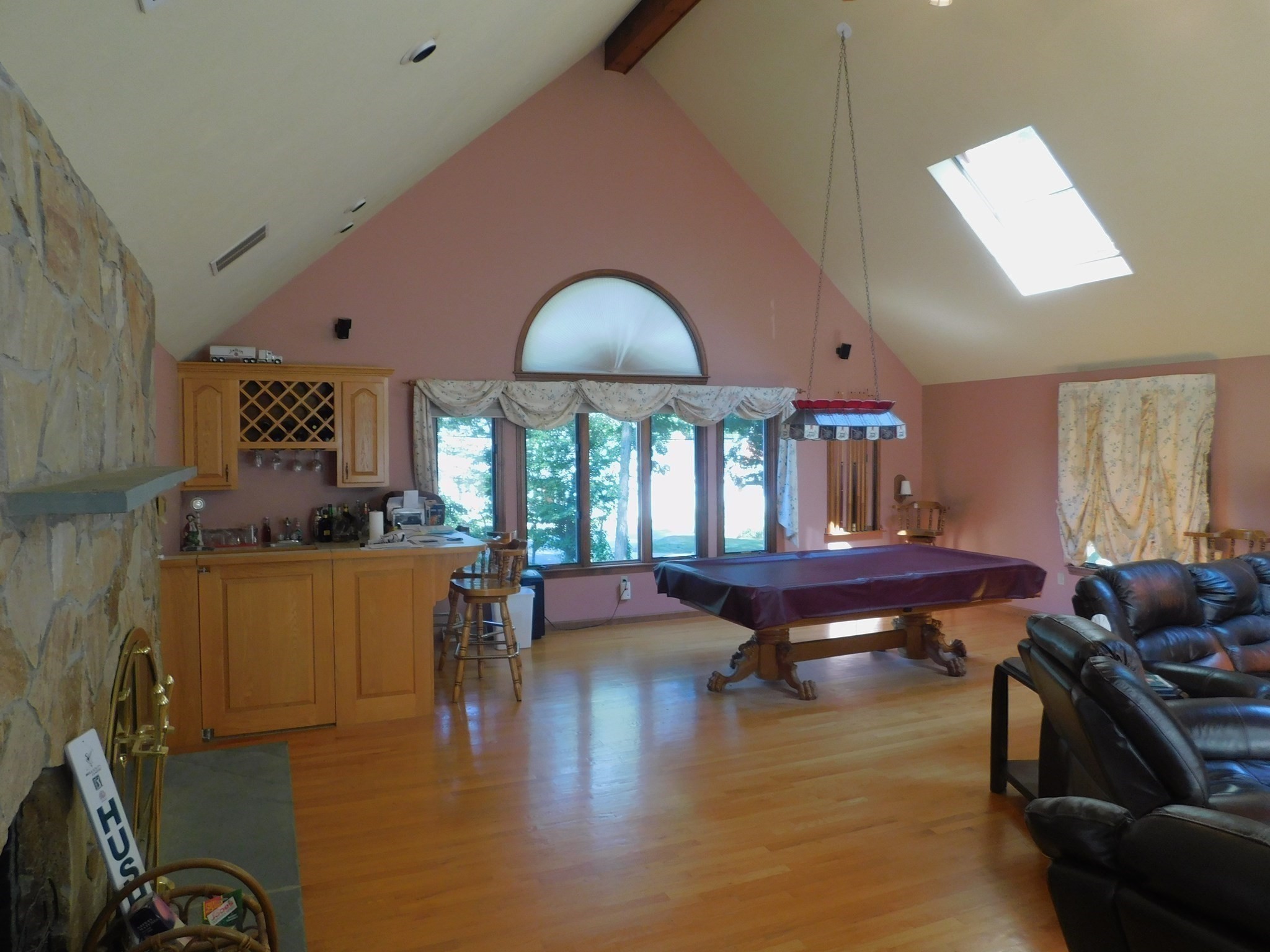 main property photo 14