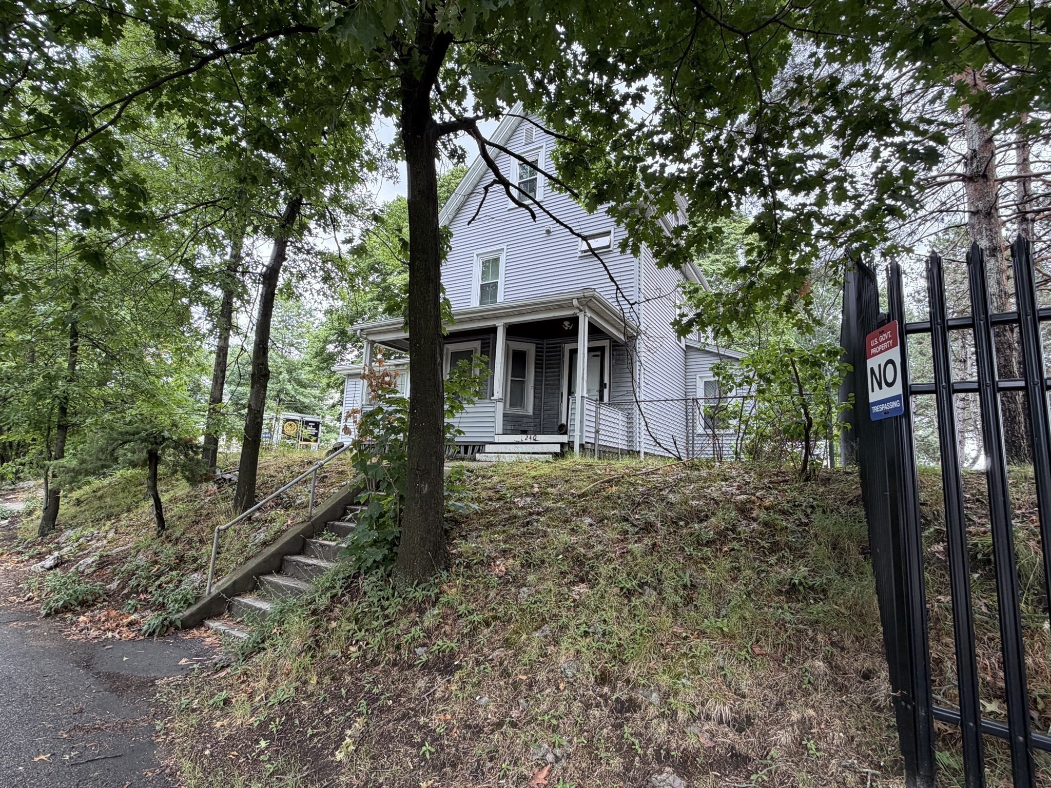 main property photo 1