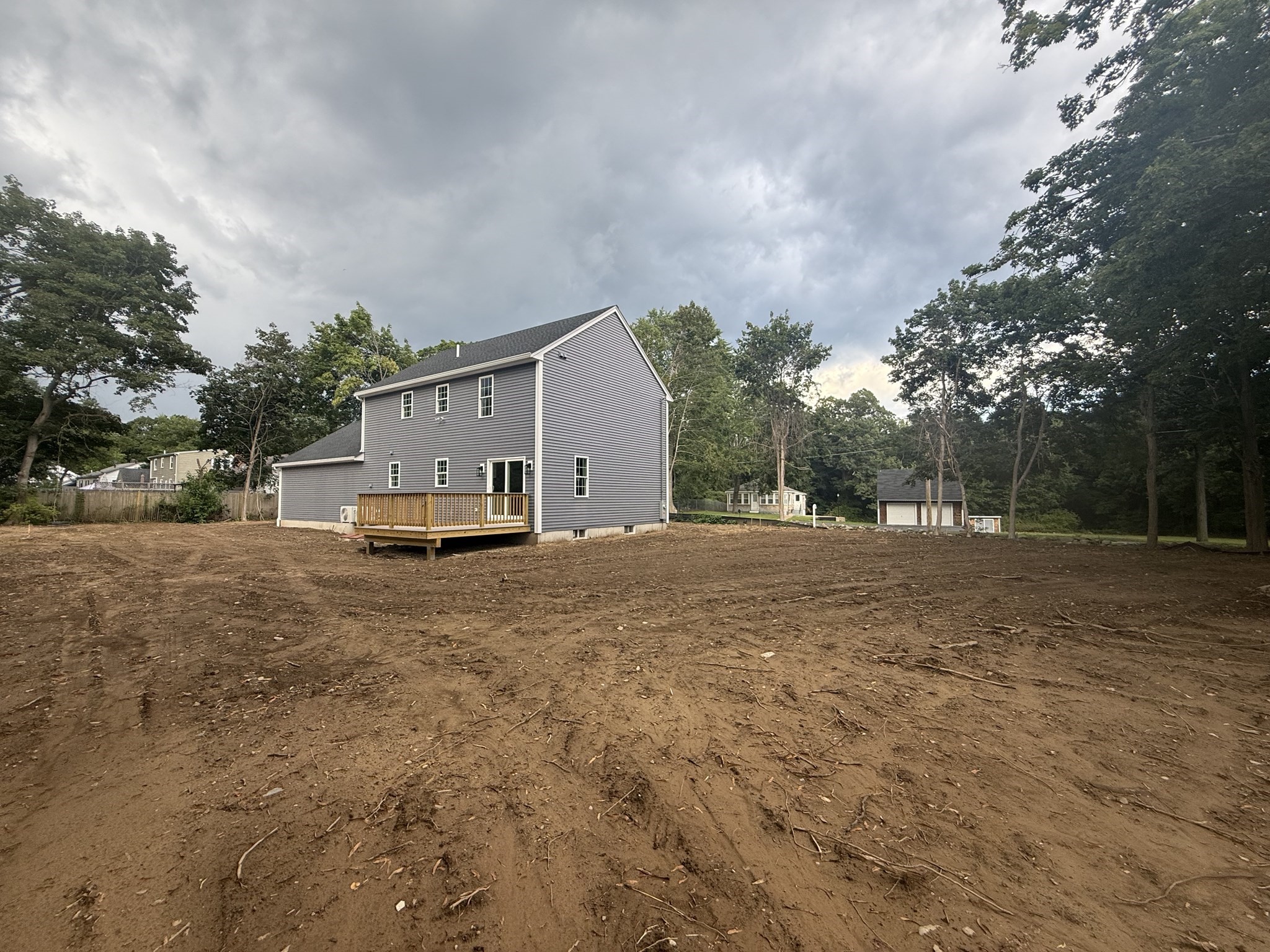 main property photo 33