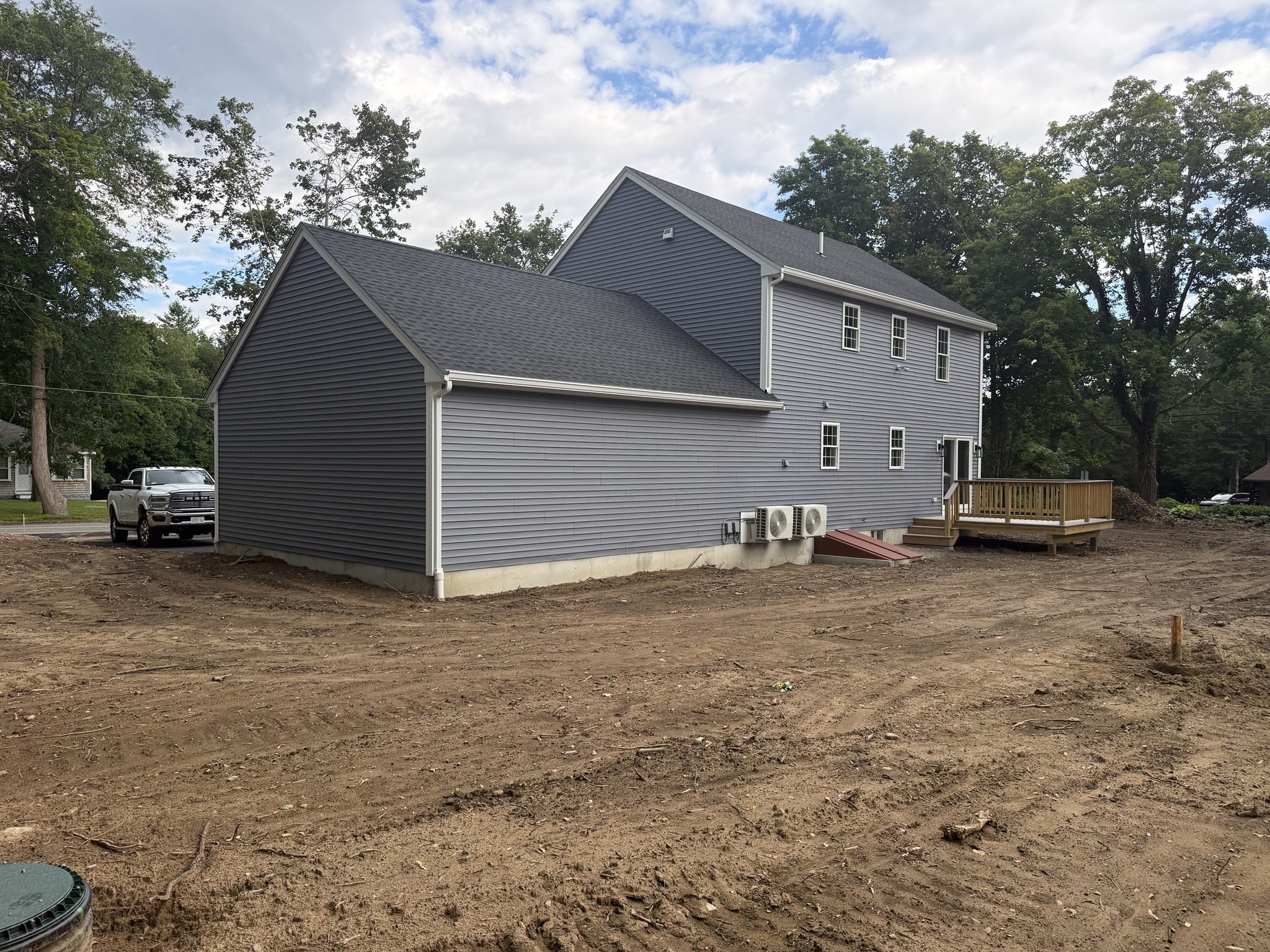 main property photo 35