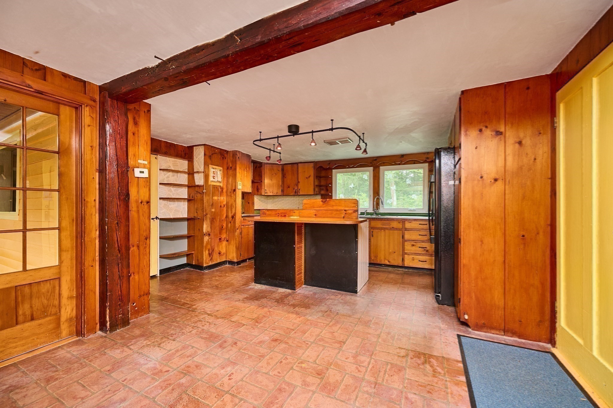 main property photo 12