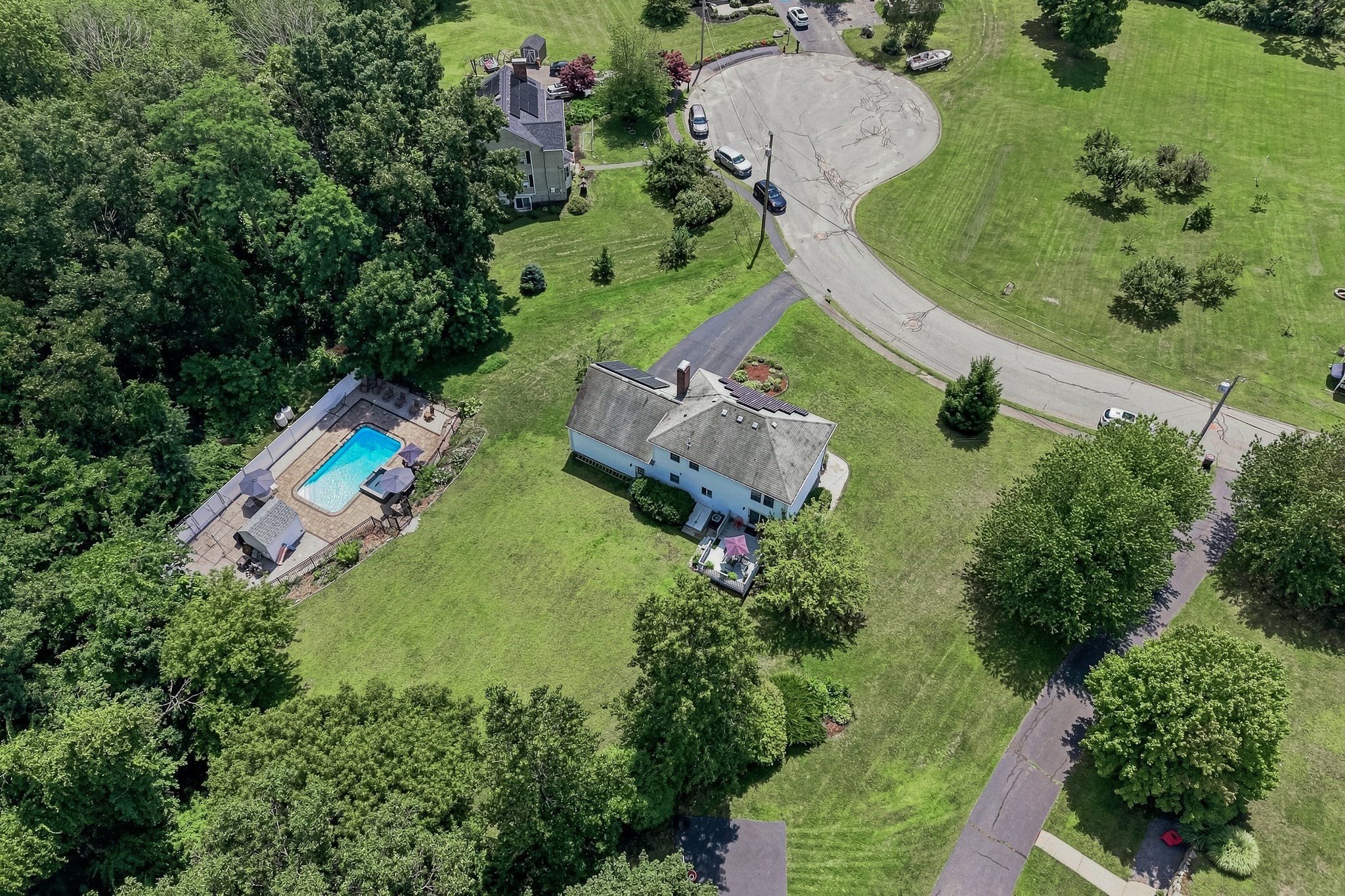 main property photo 39