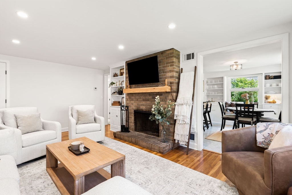 property viewer photo 14