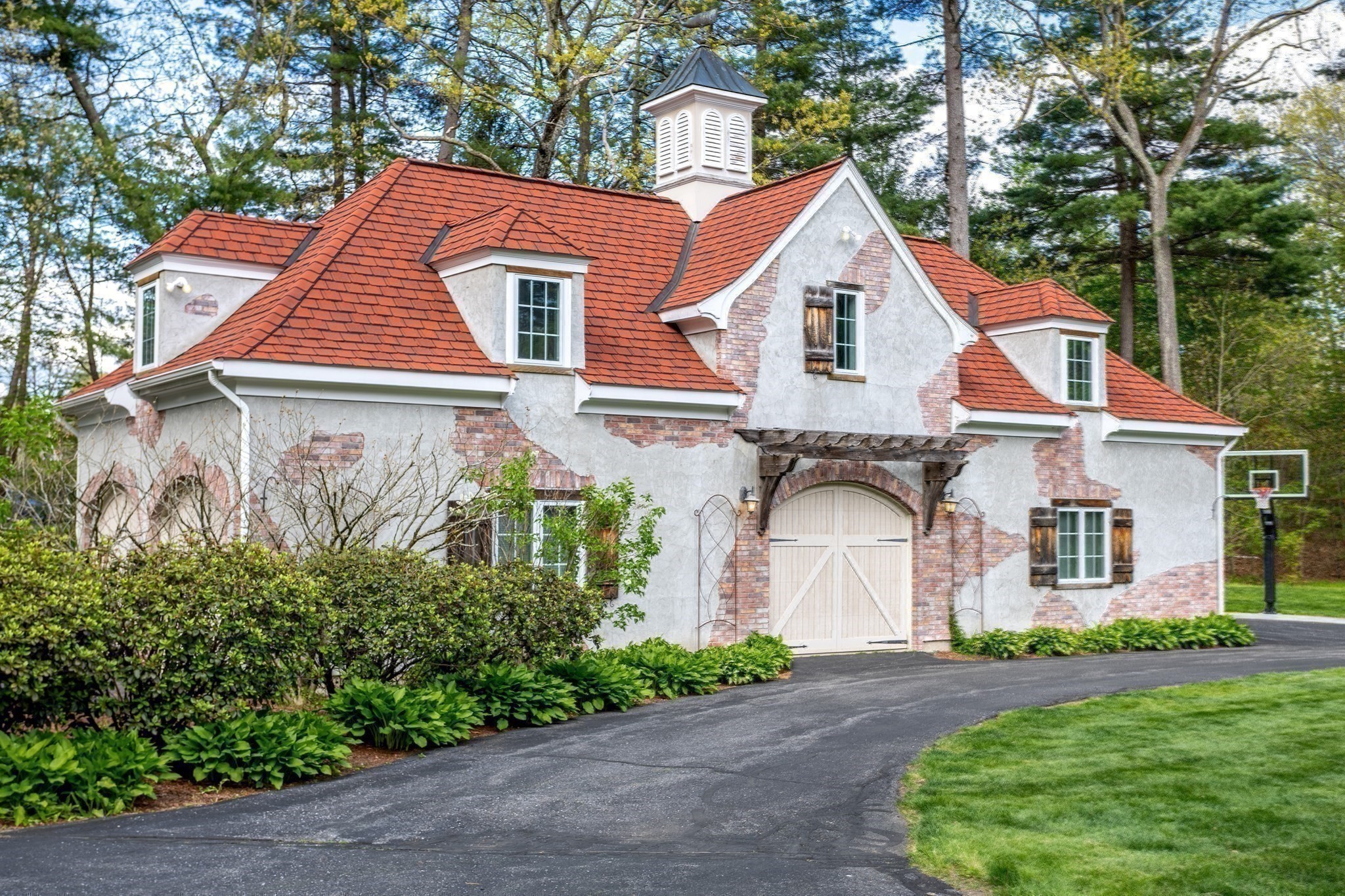 main property photo 40