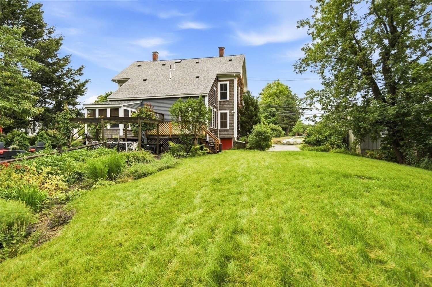 main property photo 24