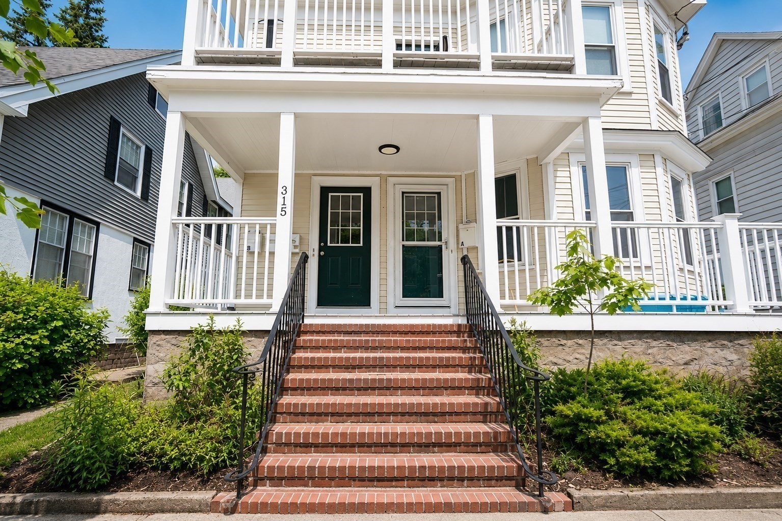 main property photo 23