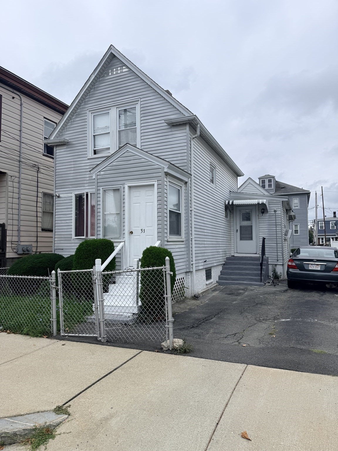 main property photo 9