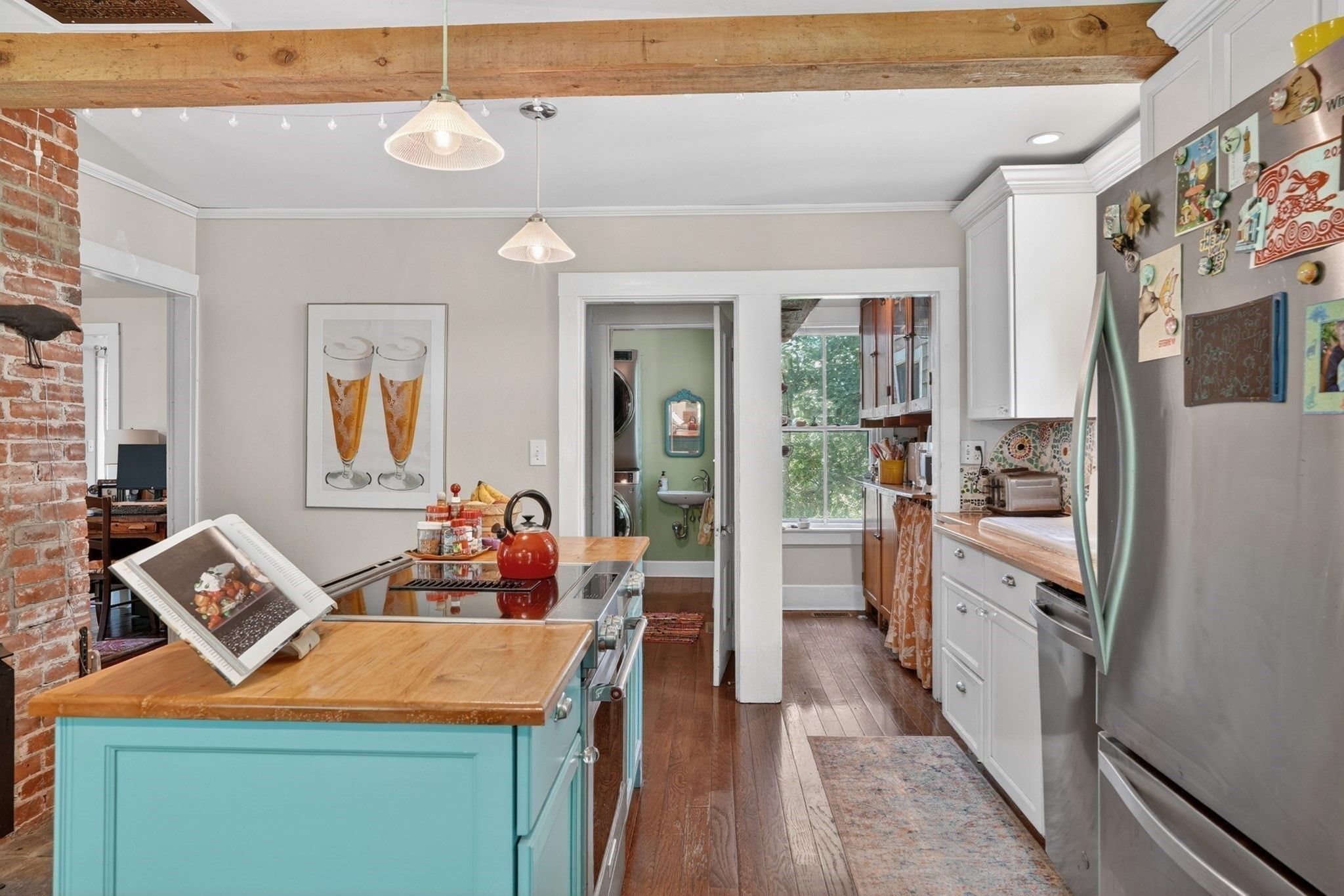 main property photo 4