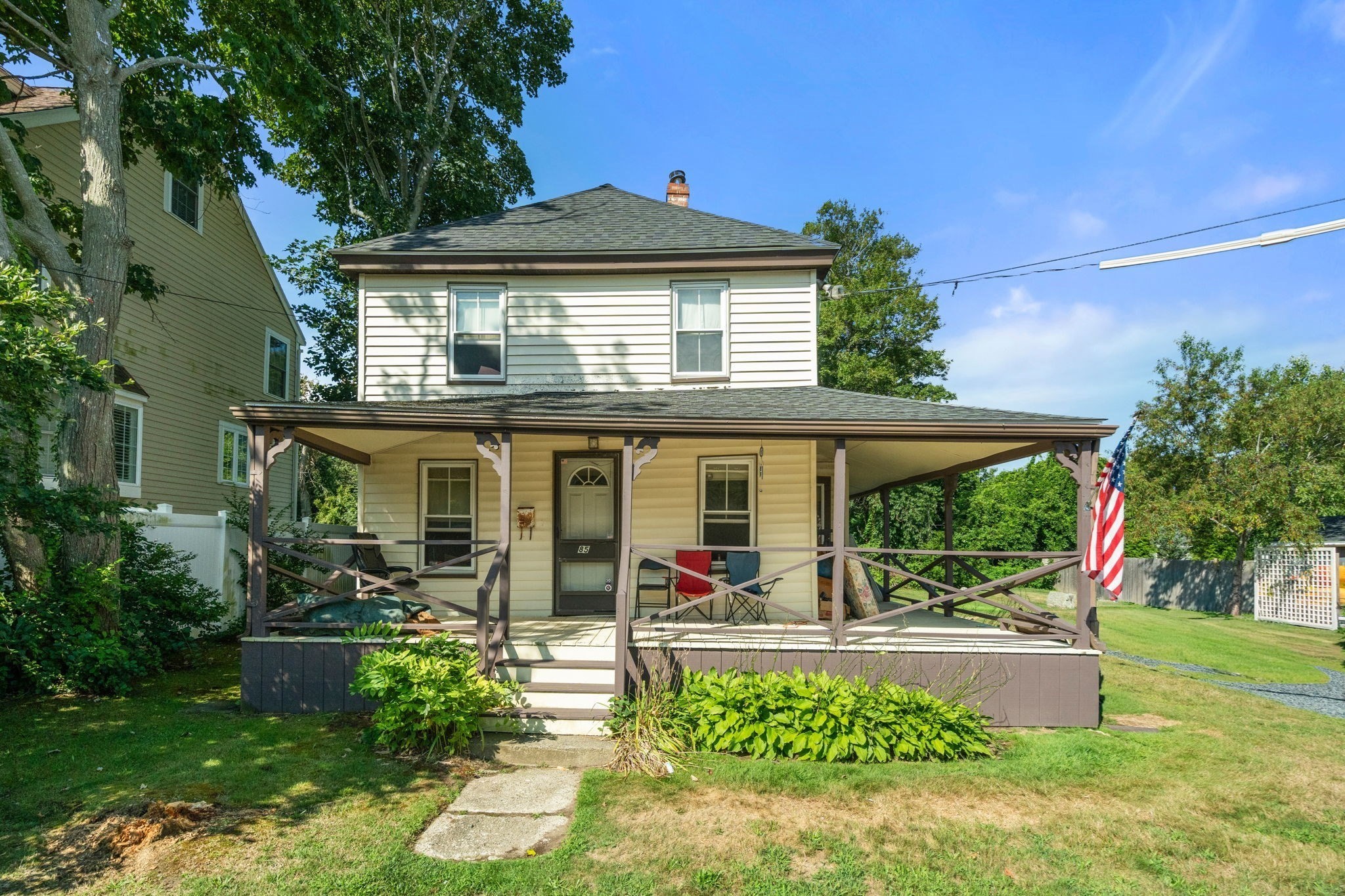main property photo 12