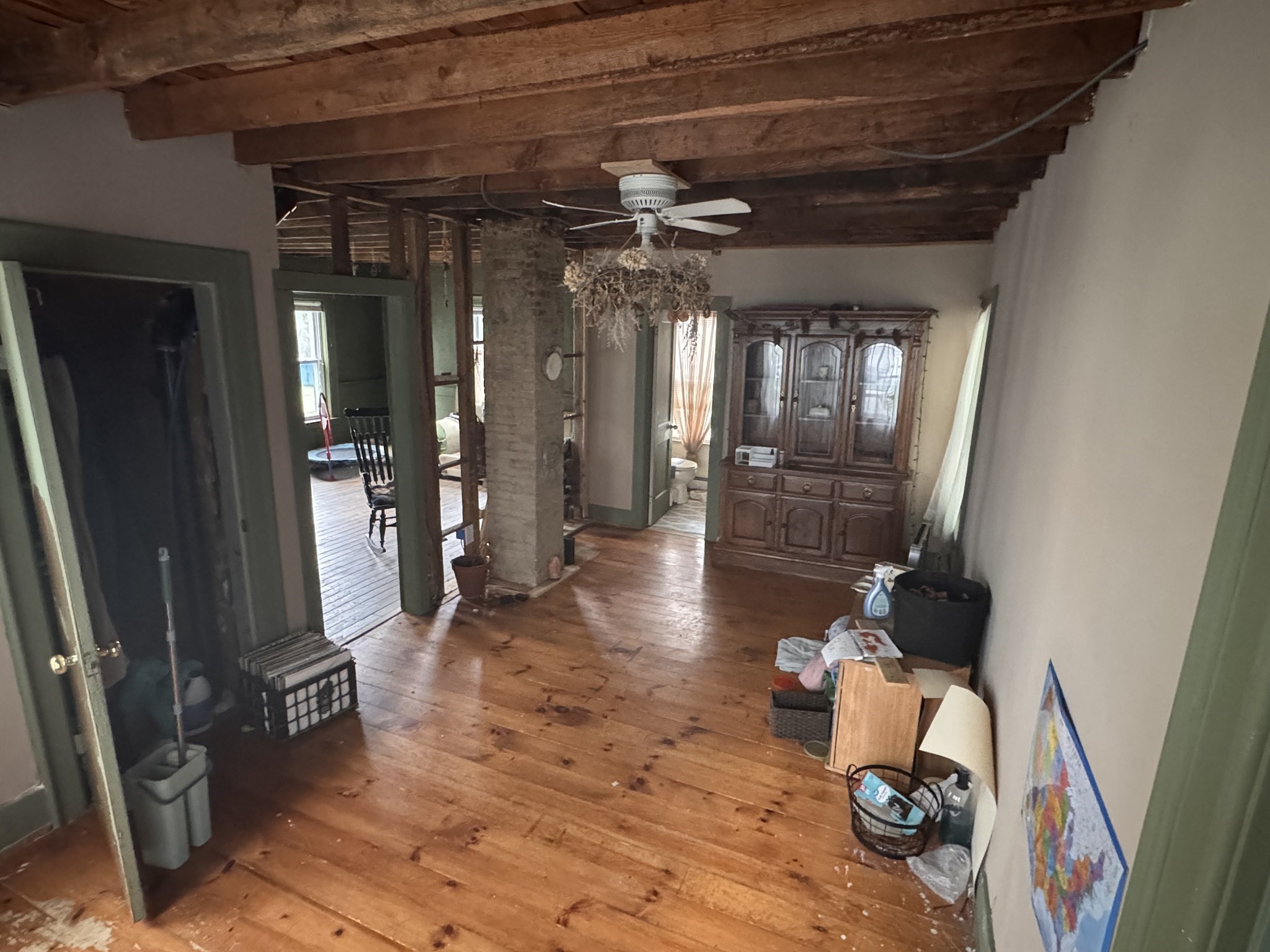 main property photo 8