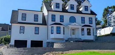 image of property with 4 Bed | 3 Bath | 2,900 Sqft