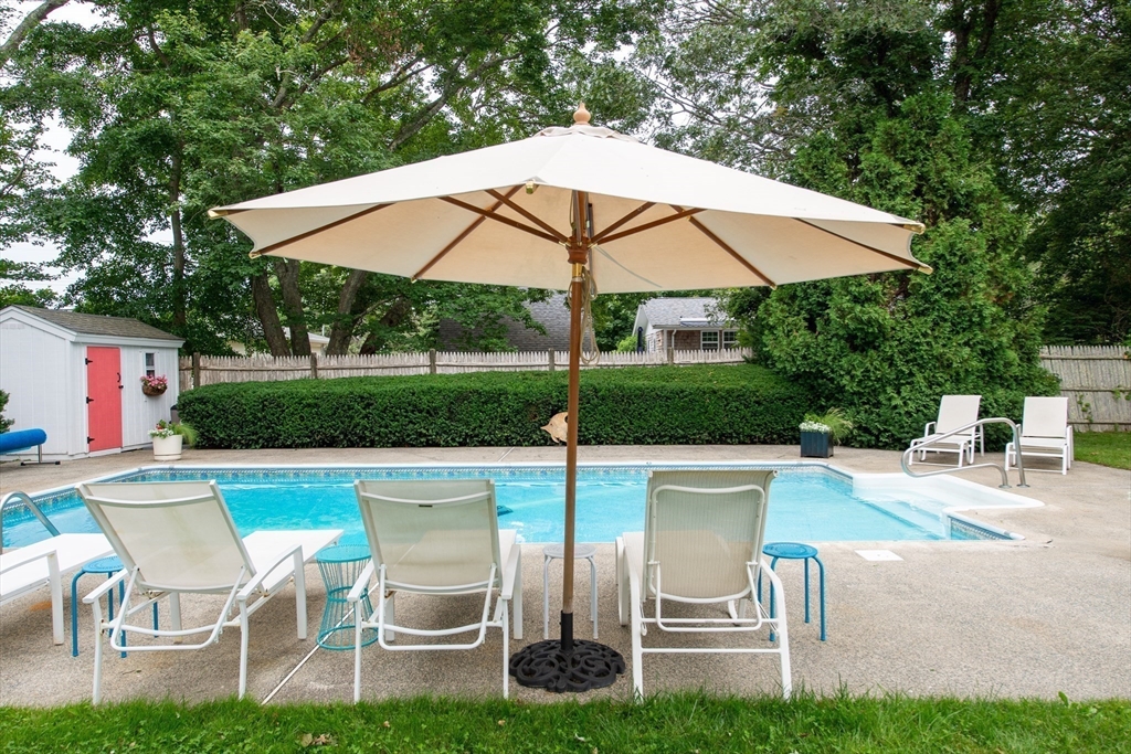 property viewer photo 25