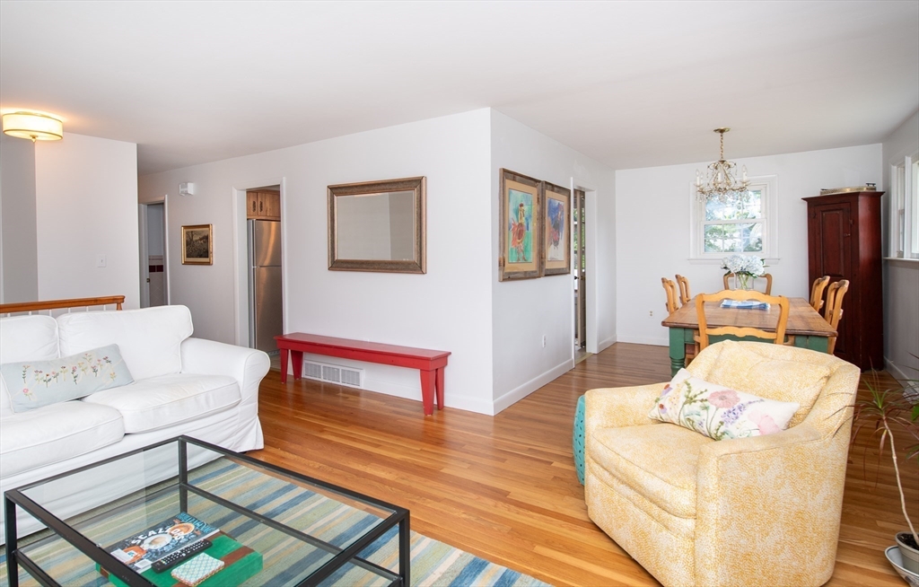 property viewer photo 5