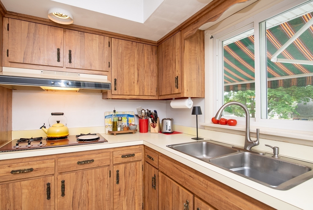 property viewer photo 9