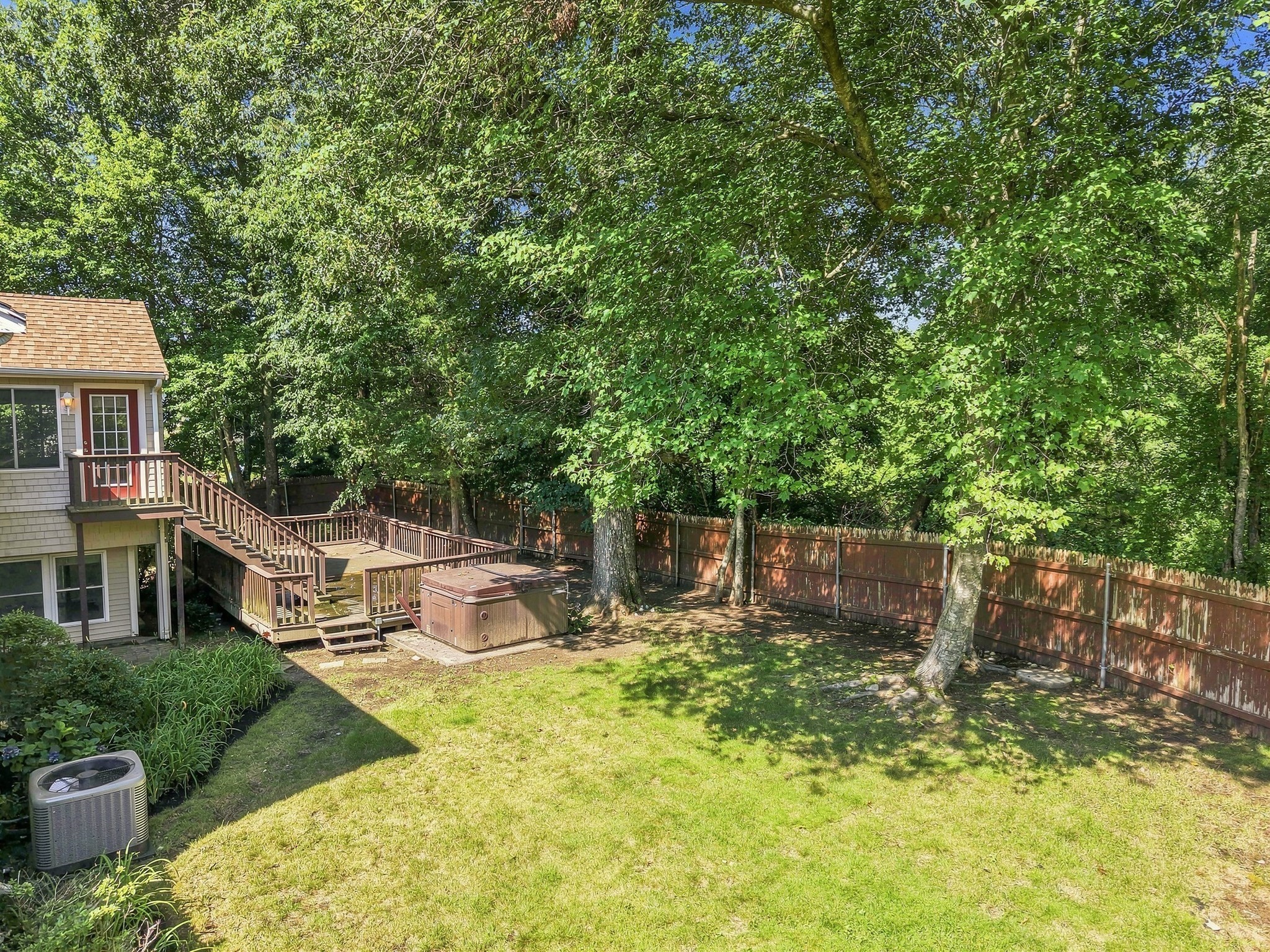 main property photo 35