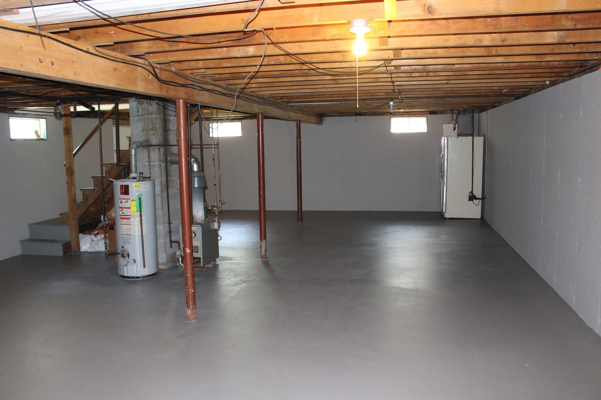 main property photo 28