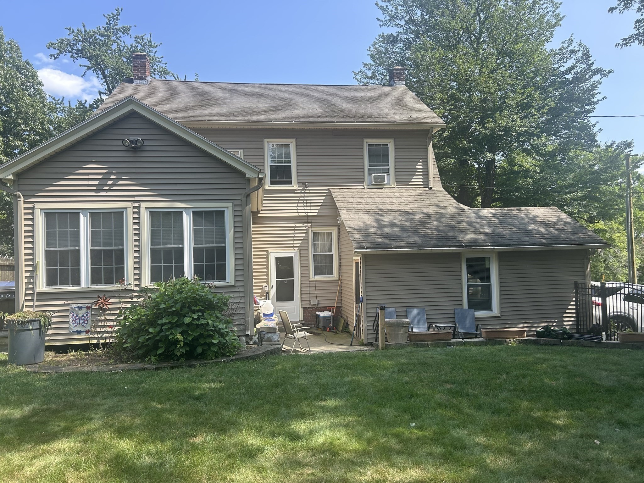 main property photo 24