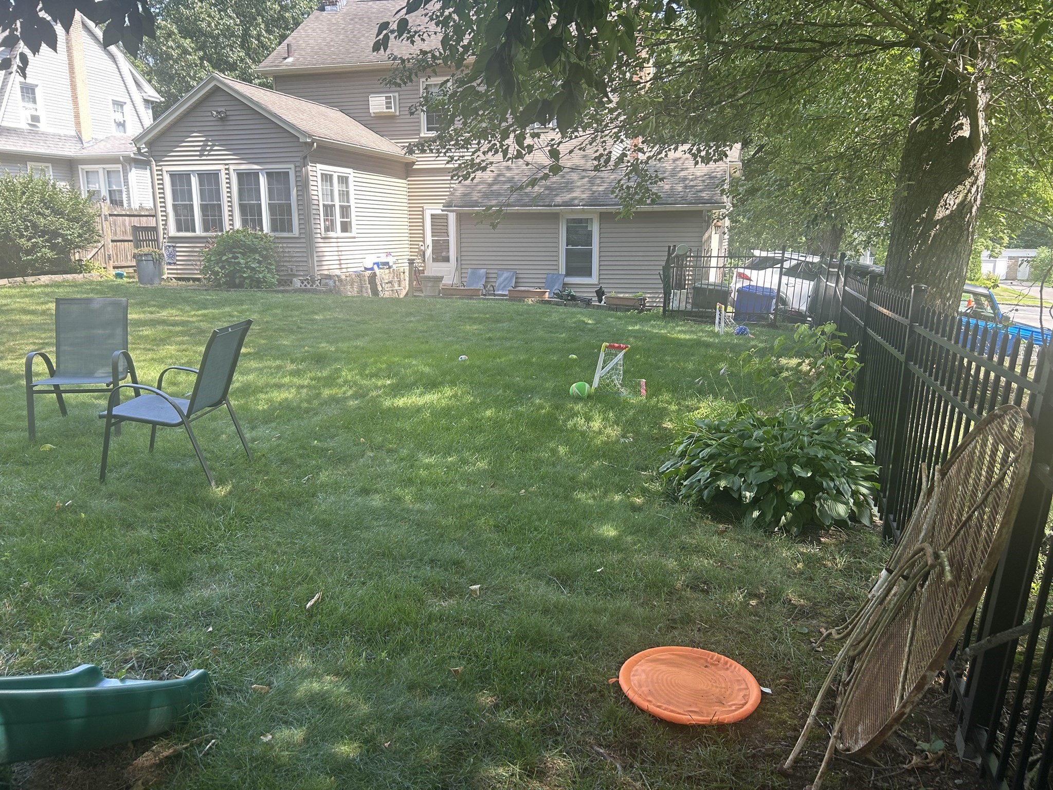 main property photo 30