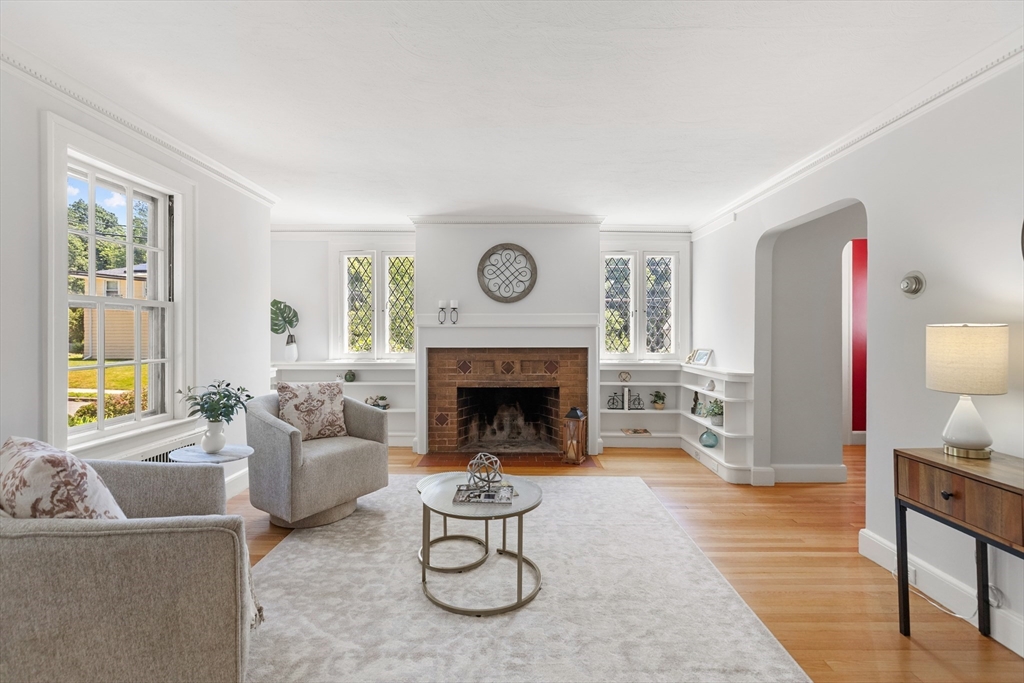 property viewer photo 4