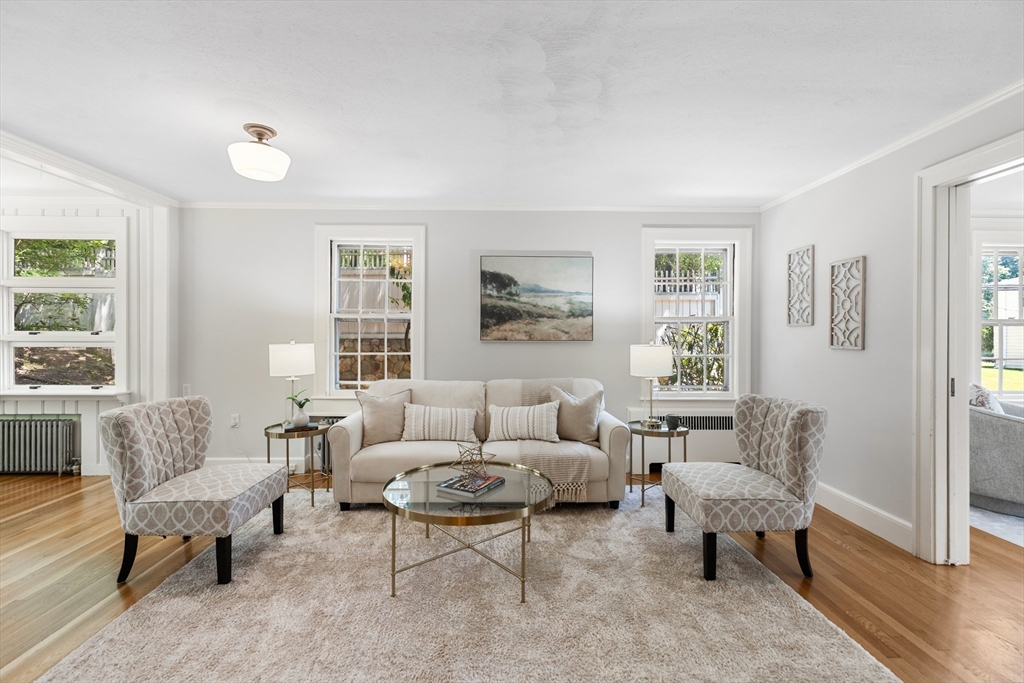 property viewer photo 7
