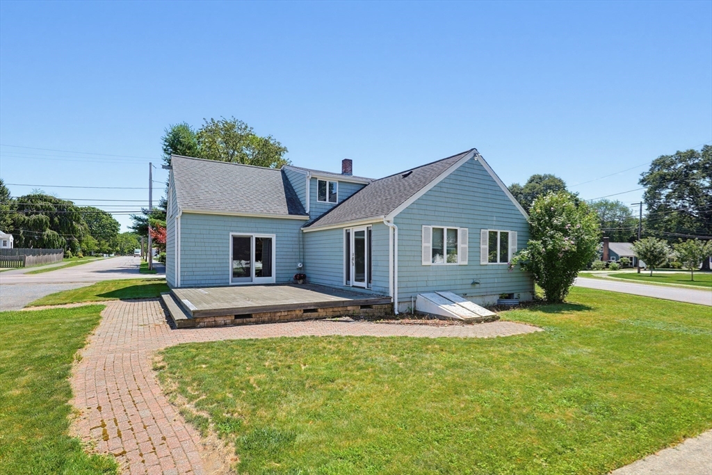 main property photo 36