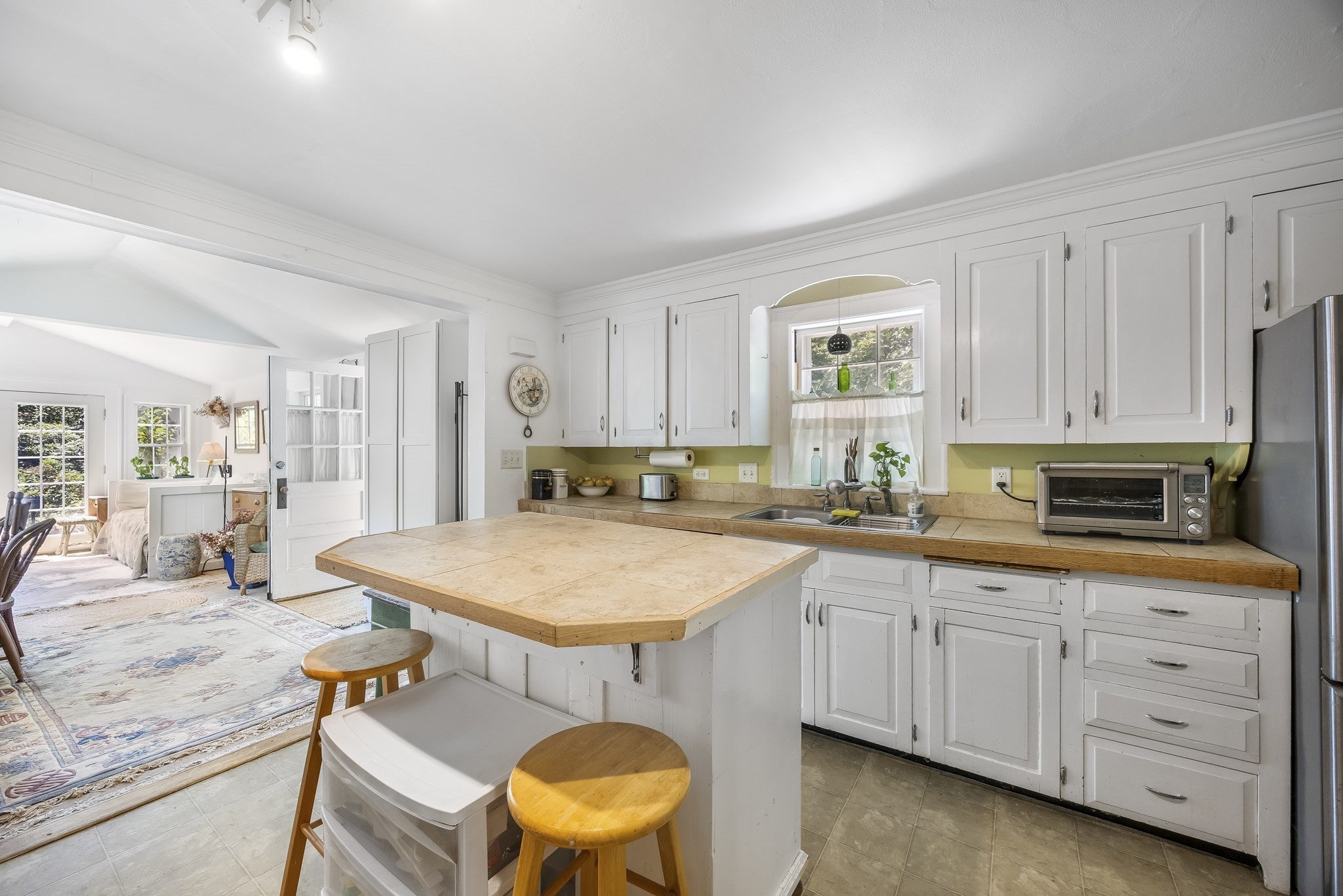 main property photo 13