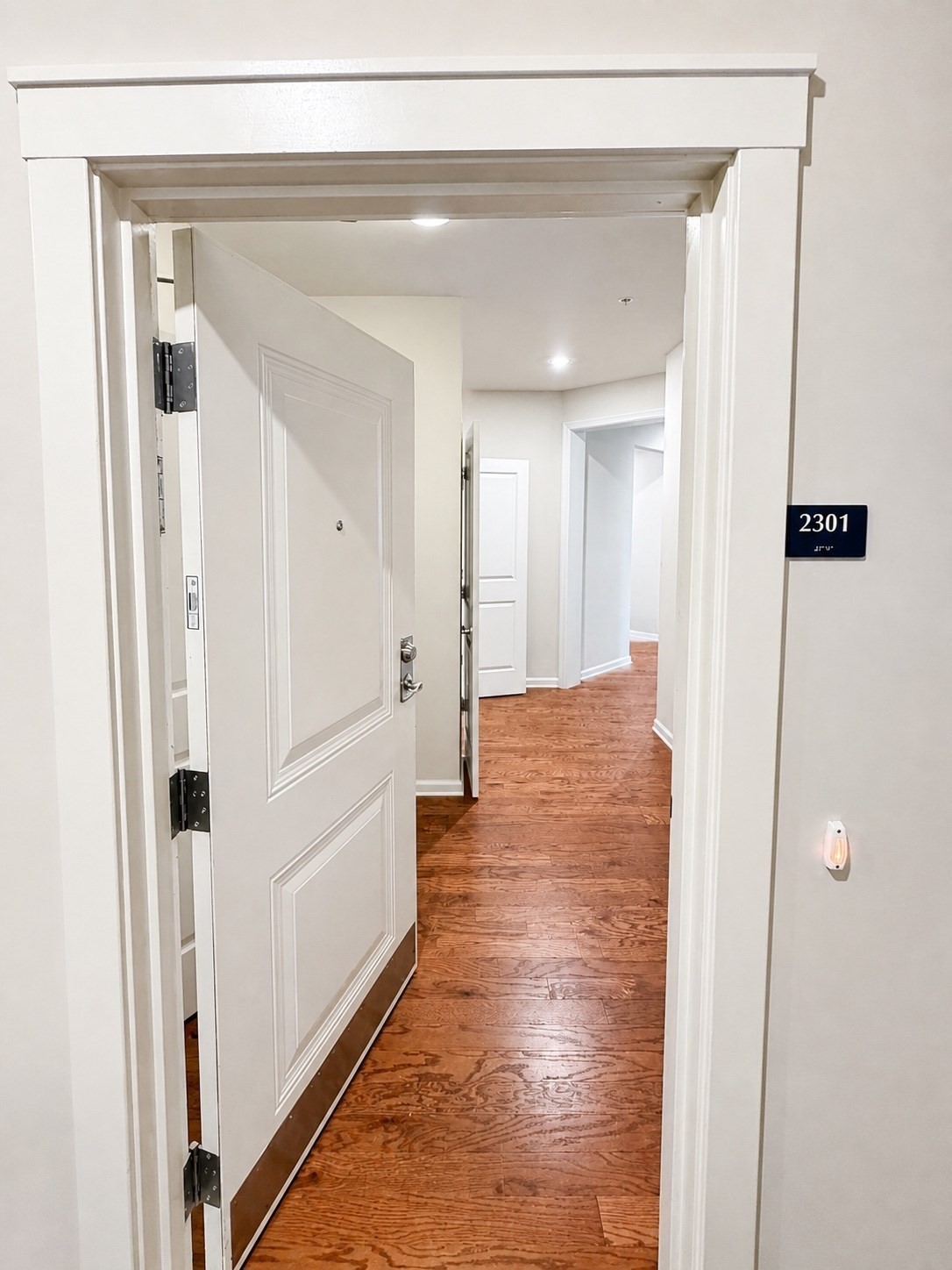 property viewer photo 2