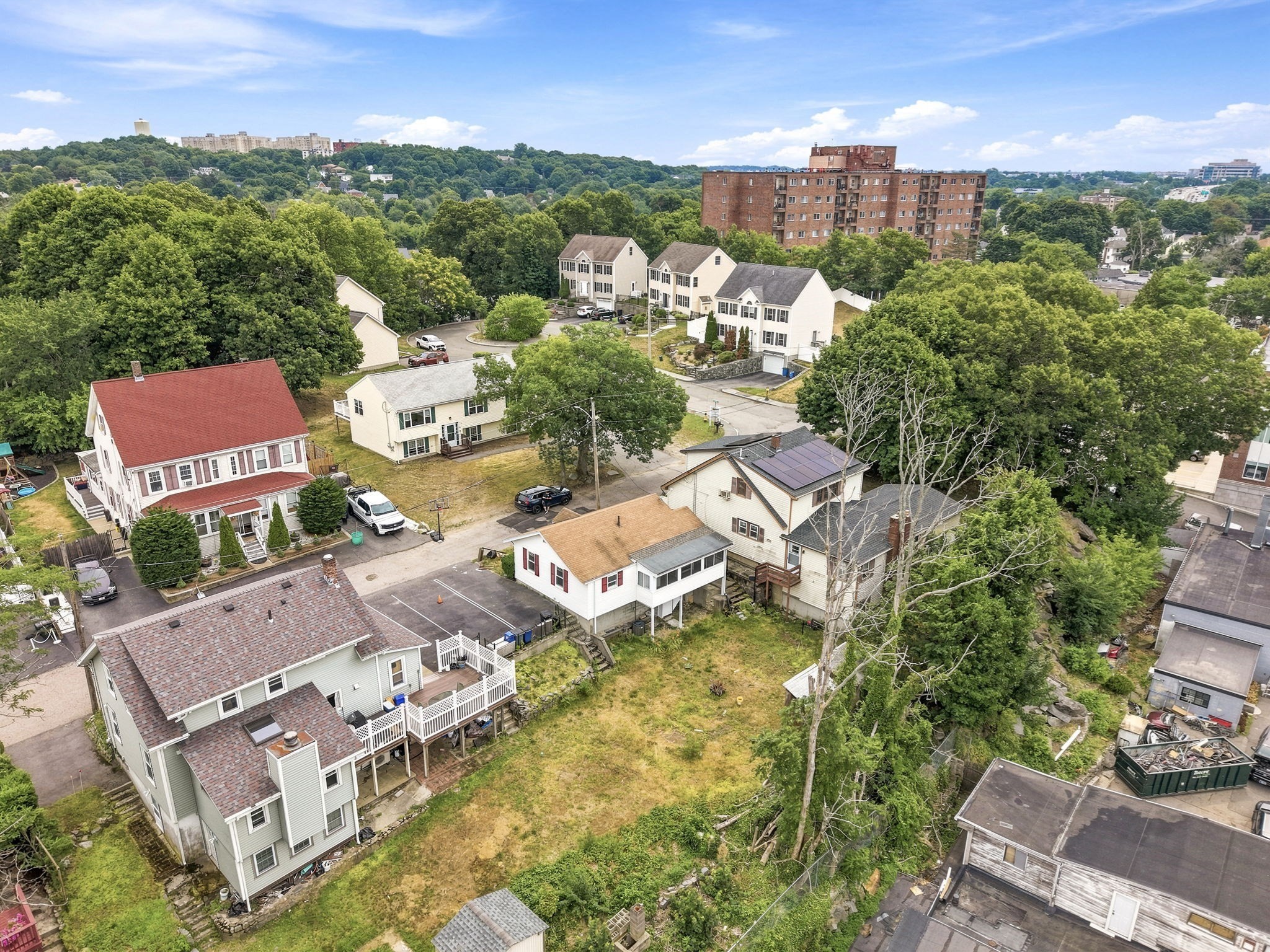 main property photo 29