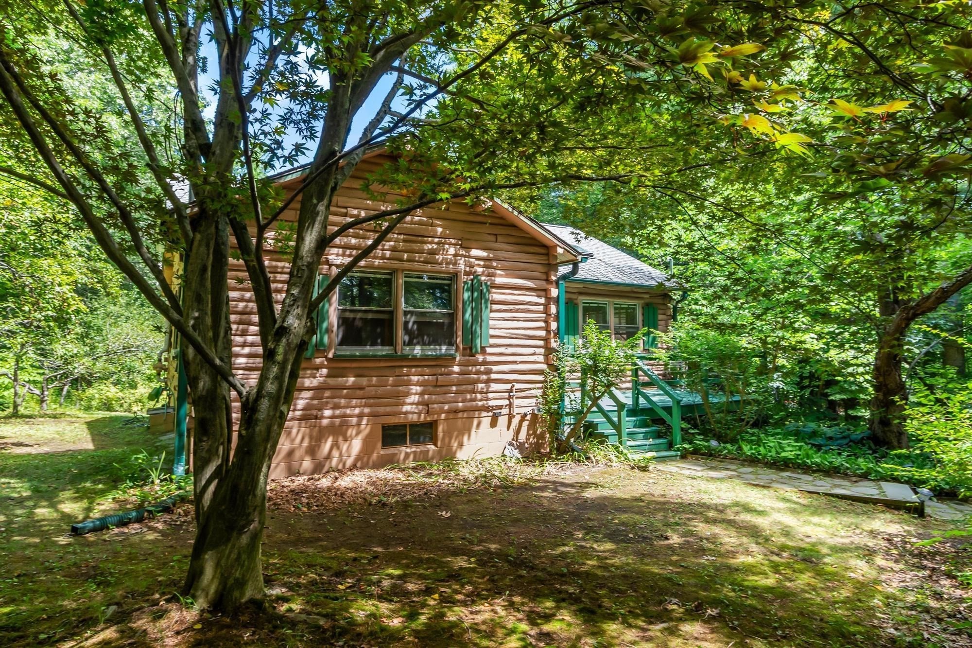 main property photo 3