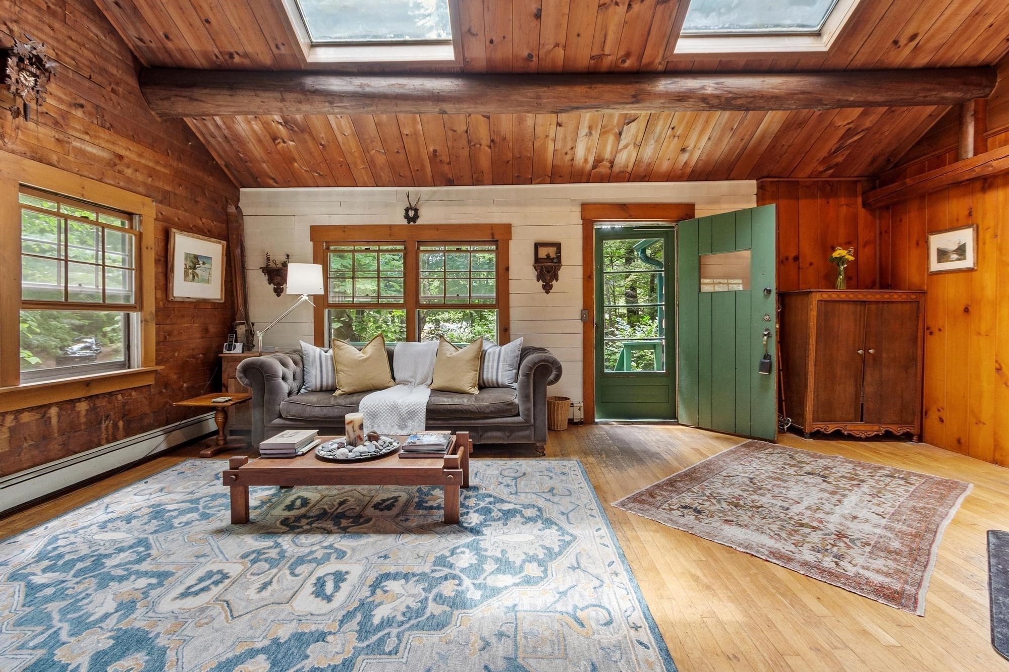 main property photo 6