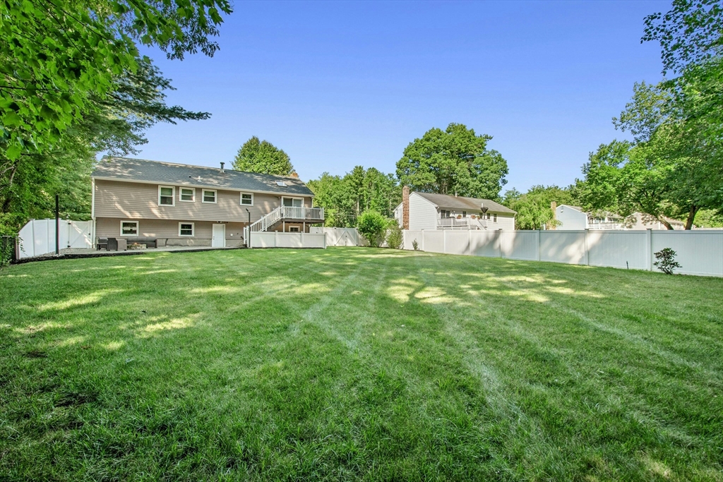 main property photo 41