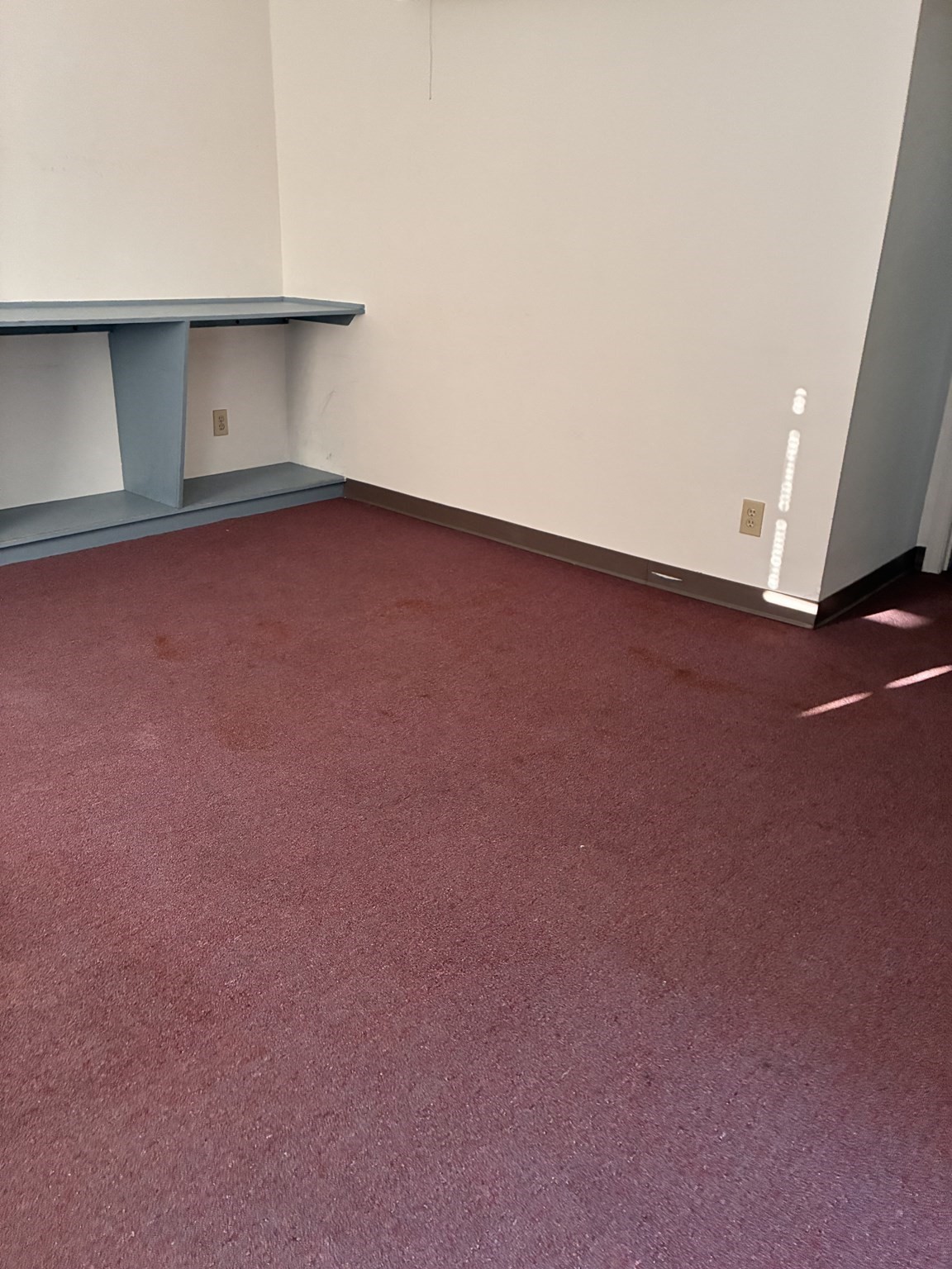 main property photo 9