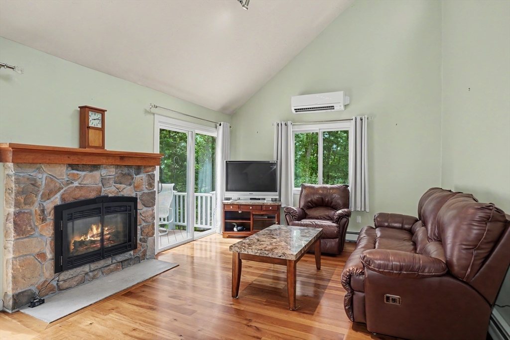 property viewer photo 10