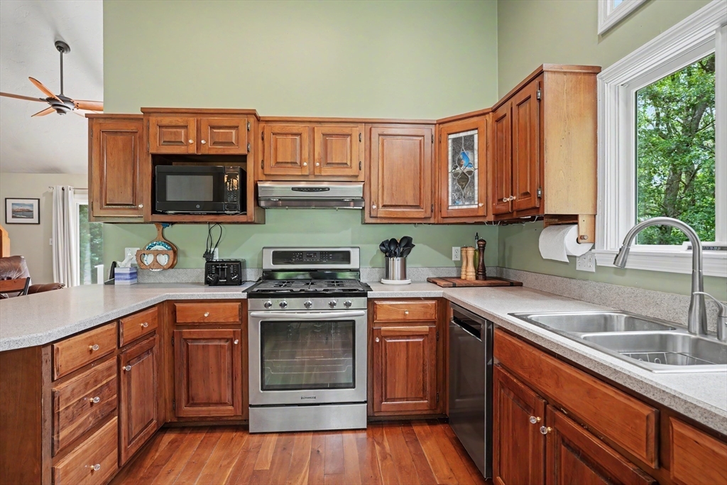 property viewer photo 19