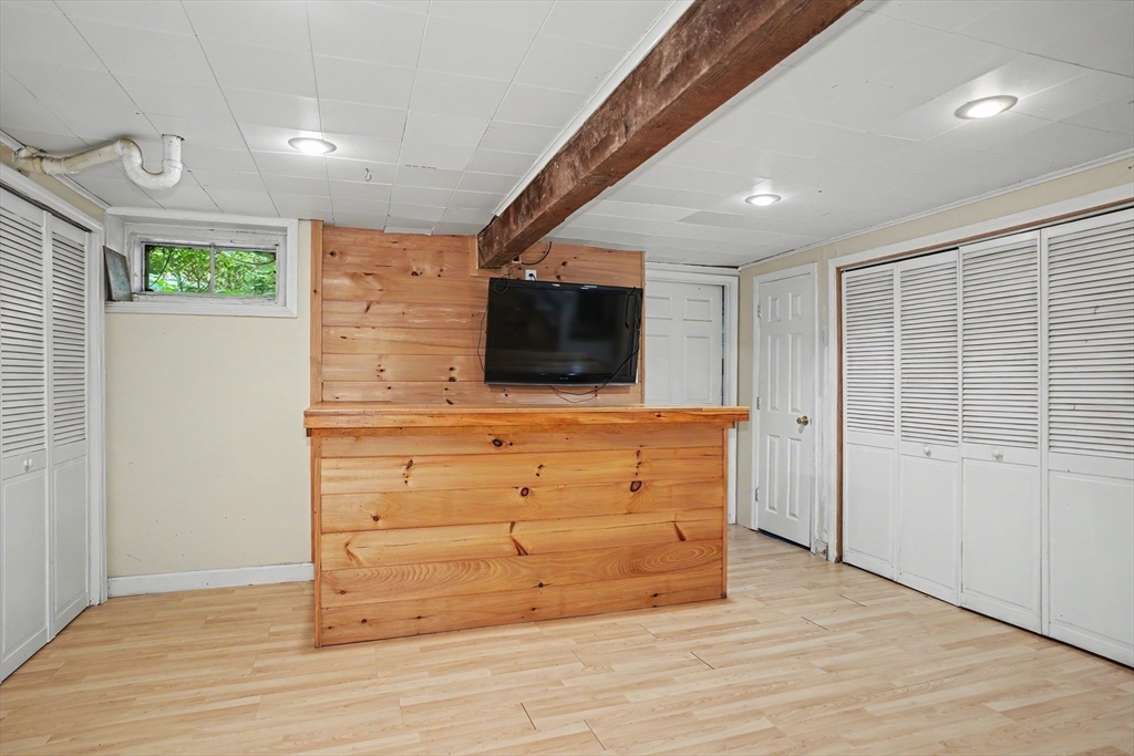 property viewer photo 35
