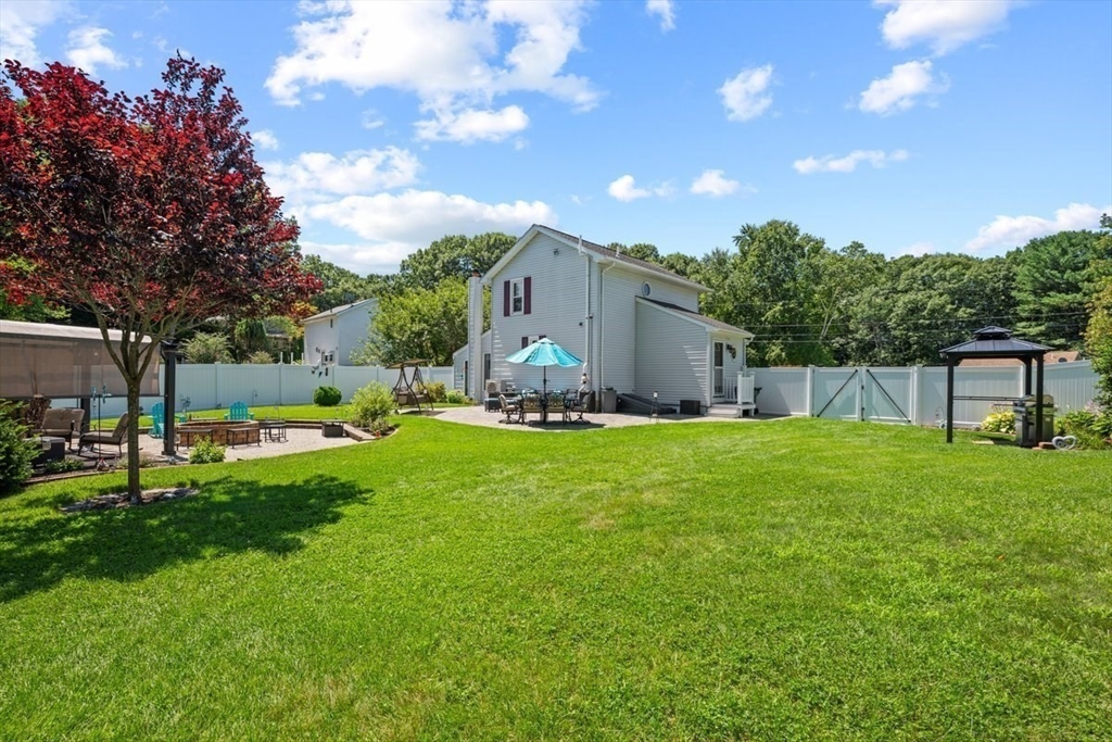main property photo 30