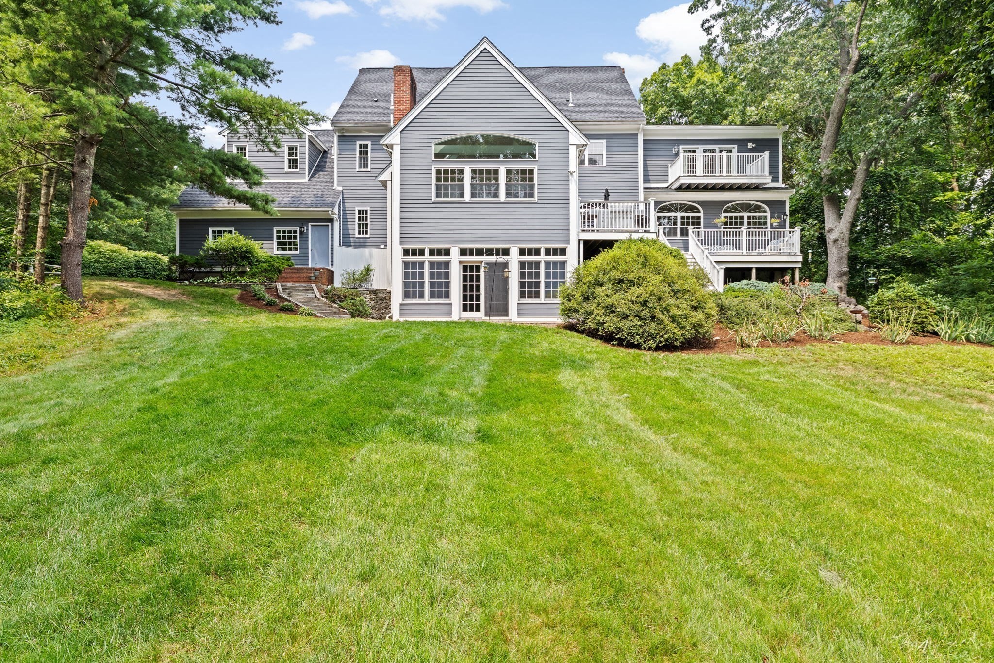 main property photo 27