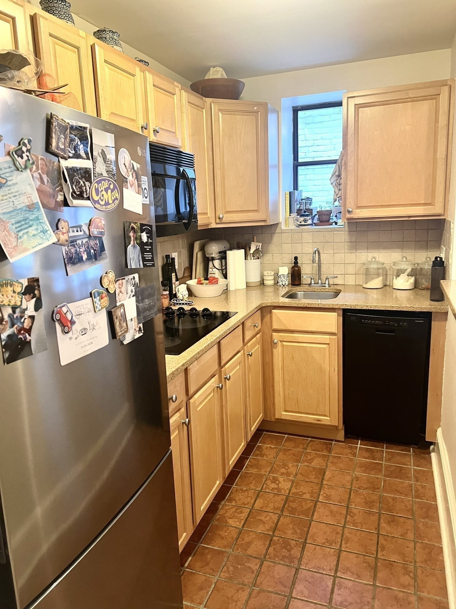 main property photo 7