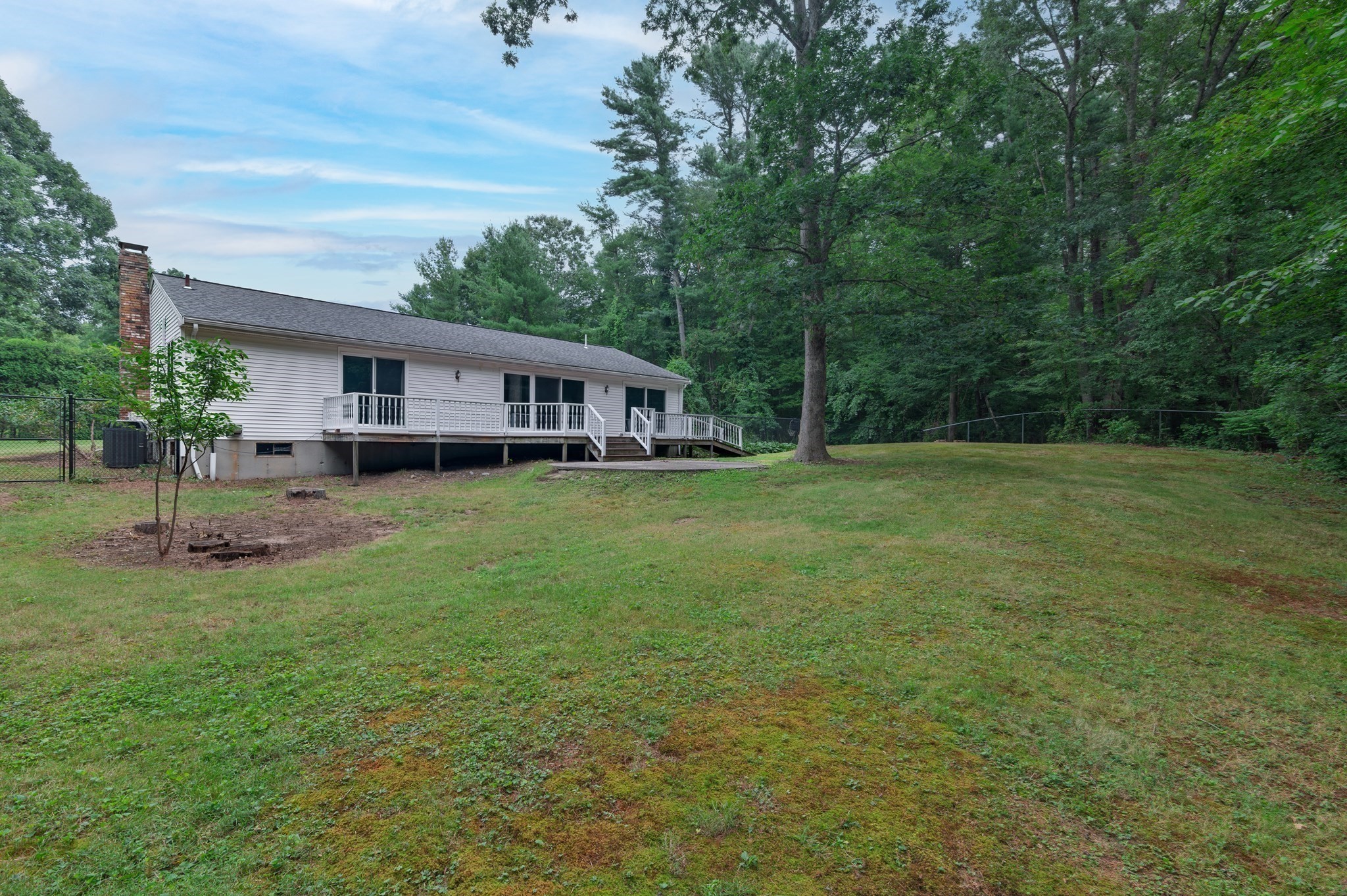 main property photo 22